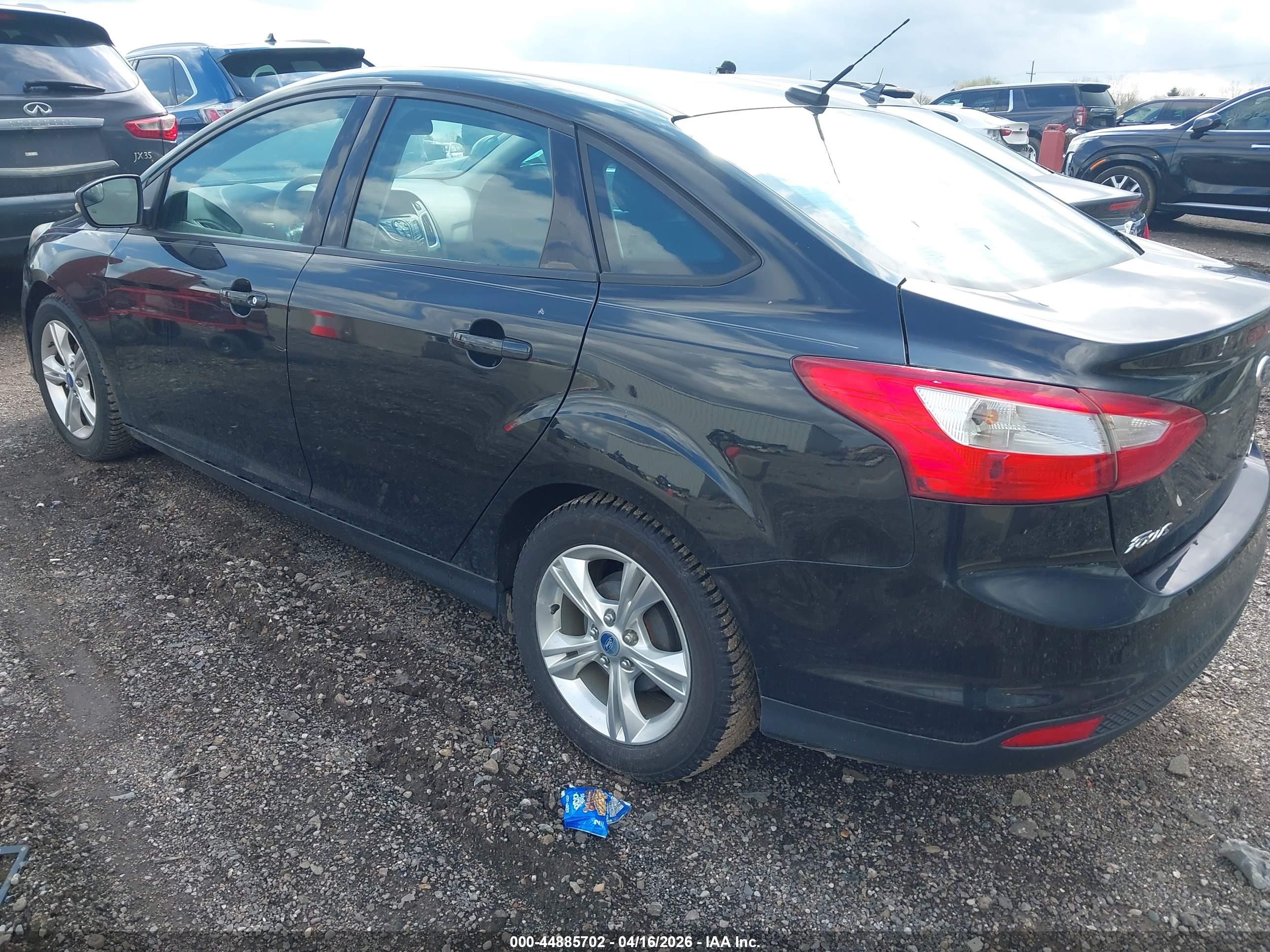 FORD FOCUS image 3