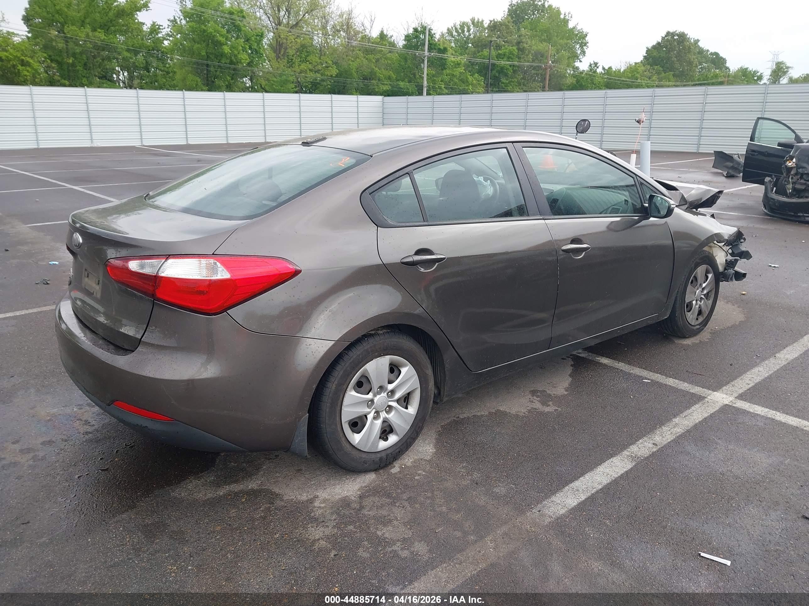 KIA FORTE image 4