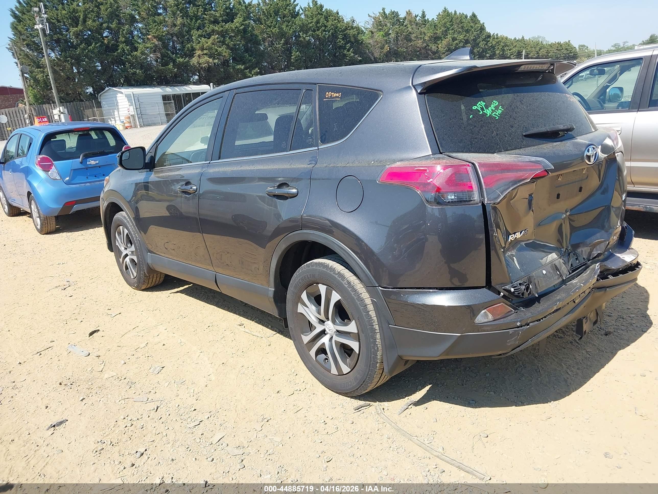 TOYOTA RAV4 image 3