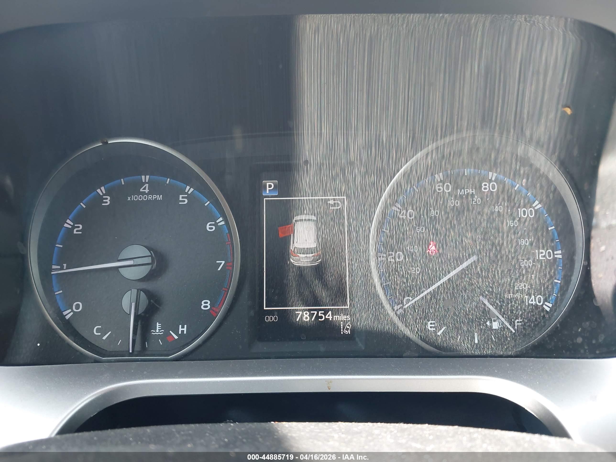 TOYOTA RAV4 image 7
