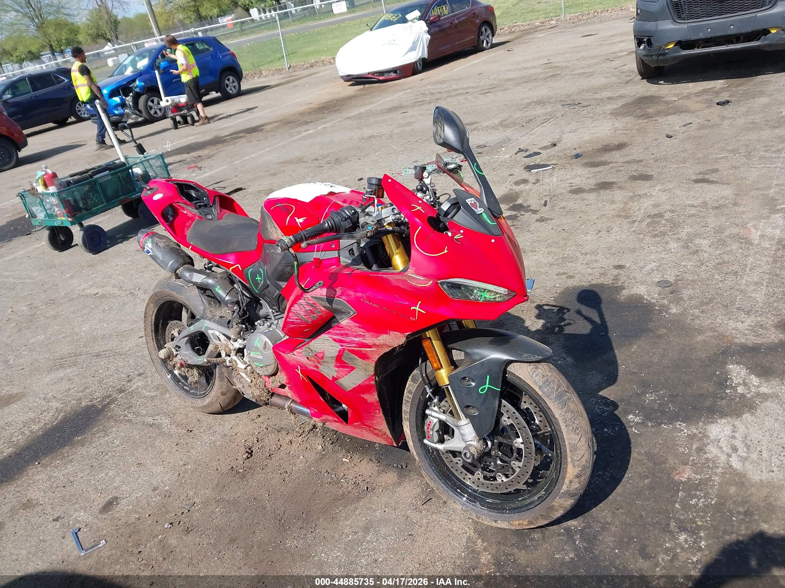 DUCATI PANIGALE image 2