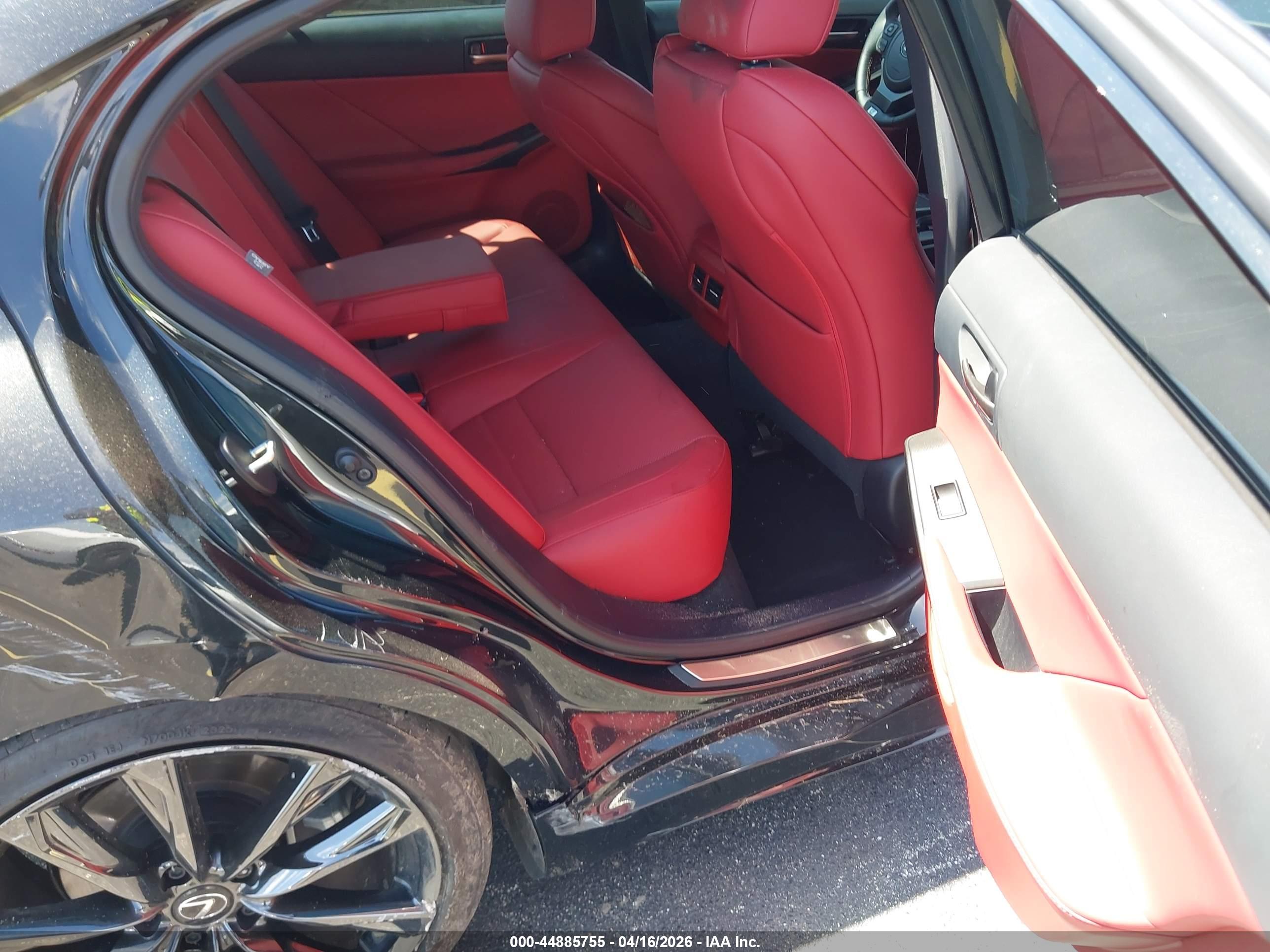 LEXUS IS image 8