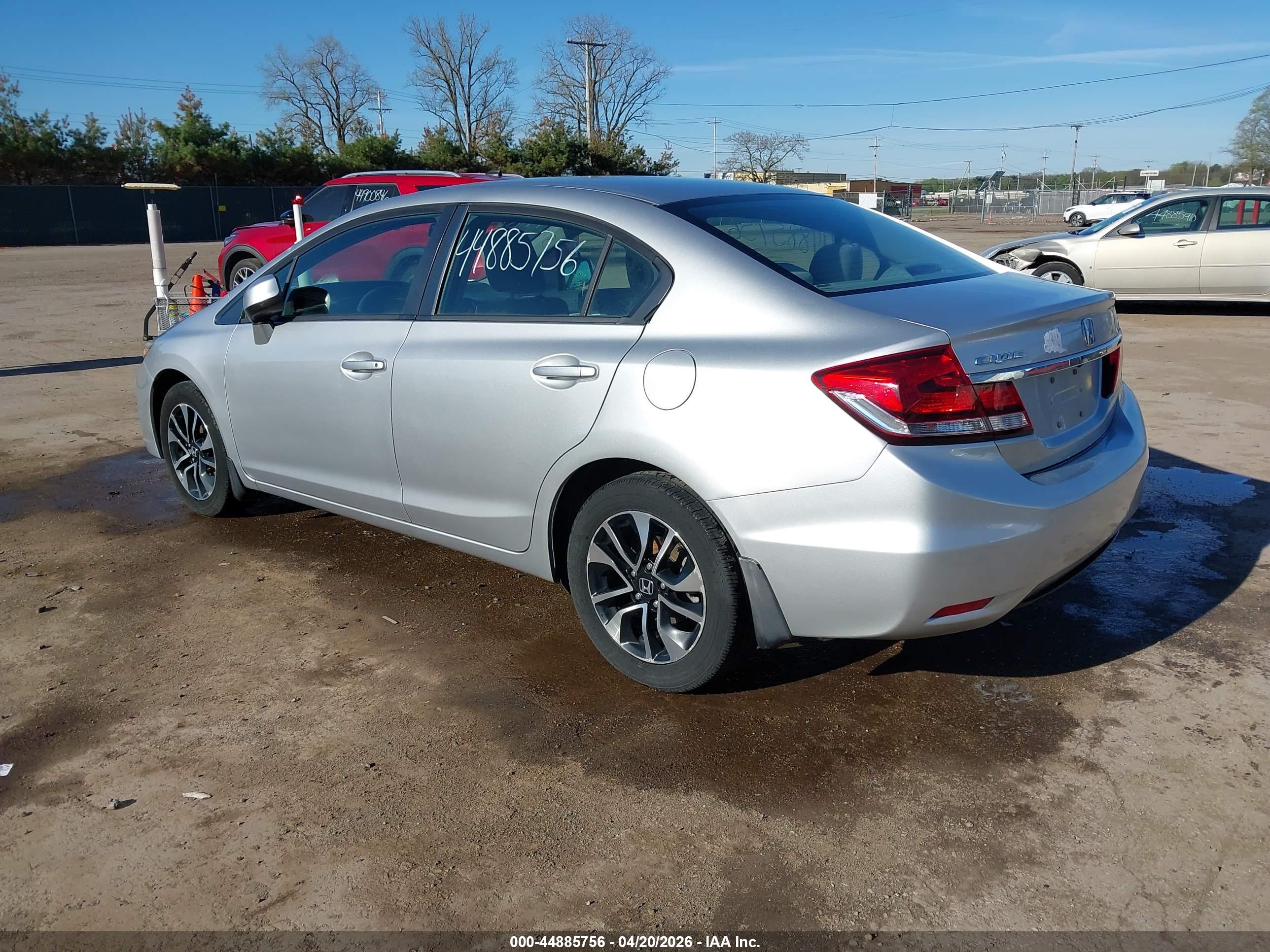 HONDA CIVIC image 3