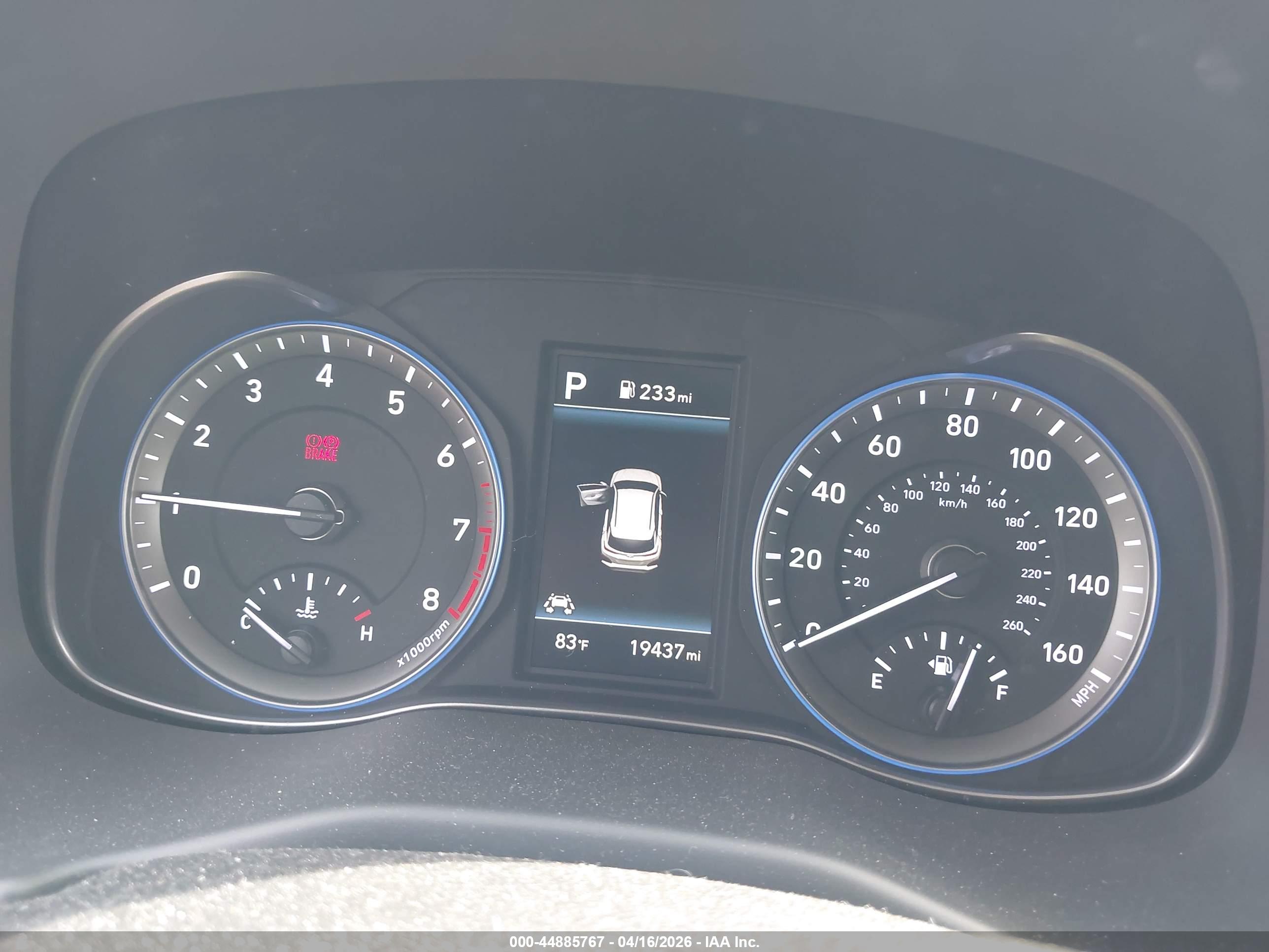 HYUNDAI KONA image 7