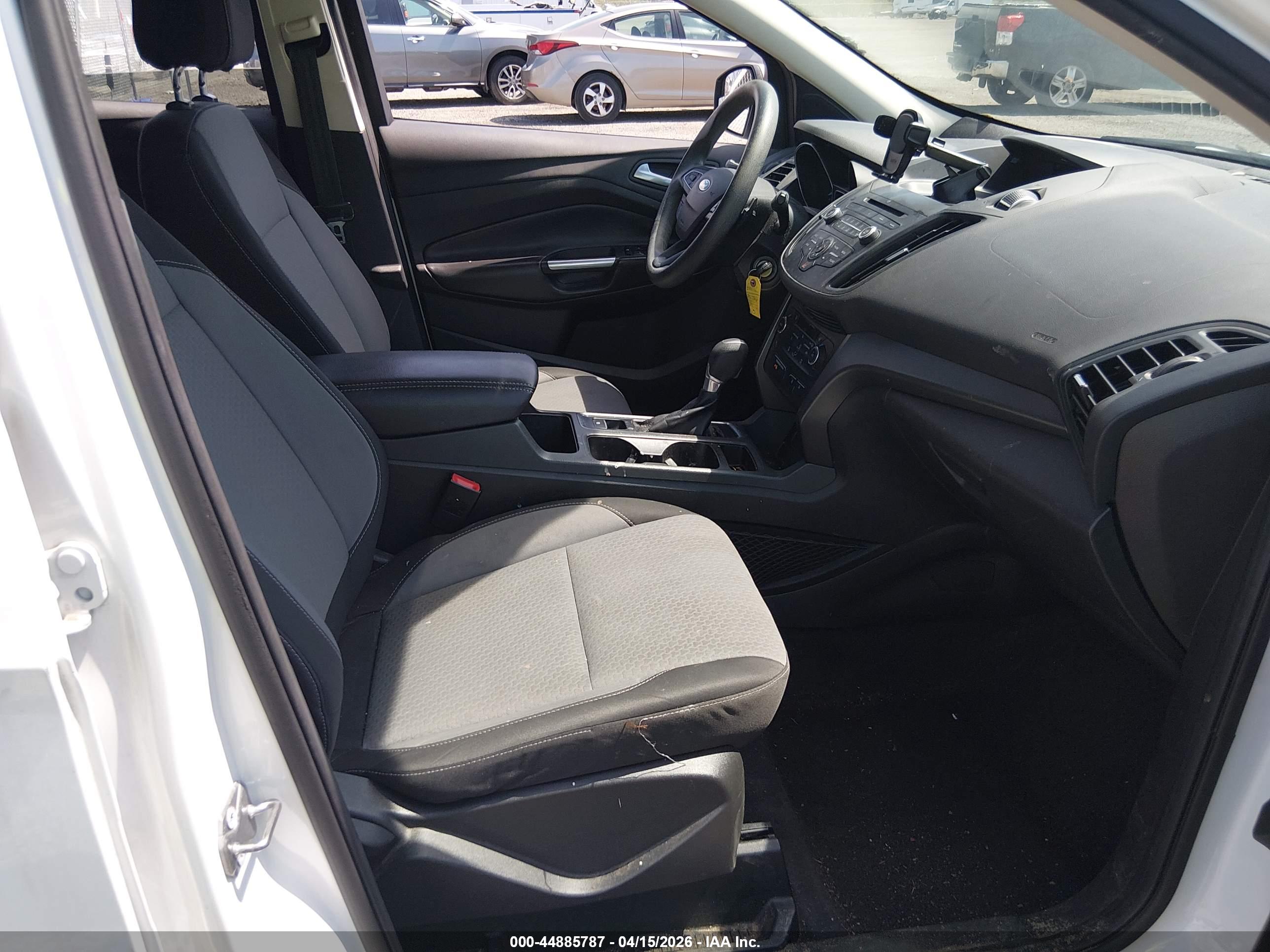 FORD ESCAPE image 5