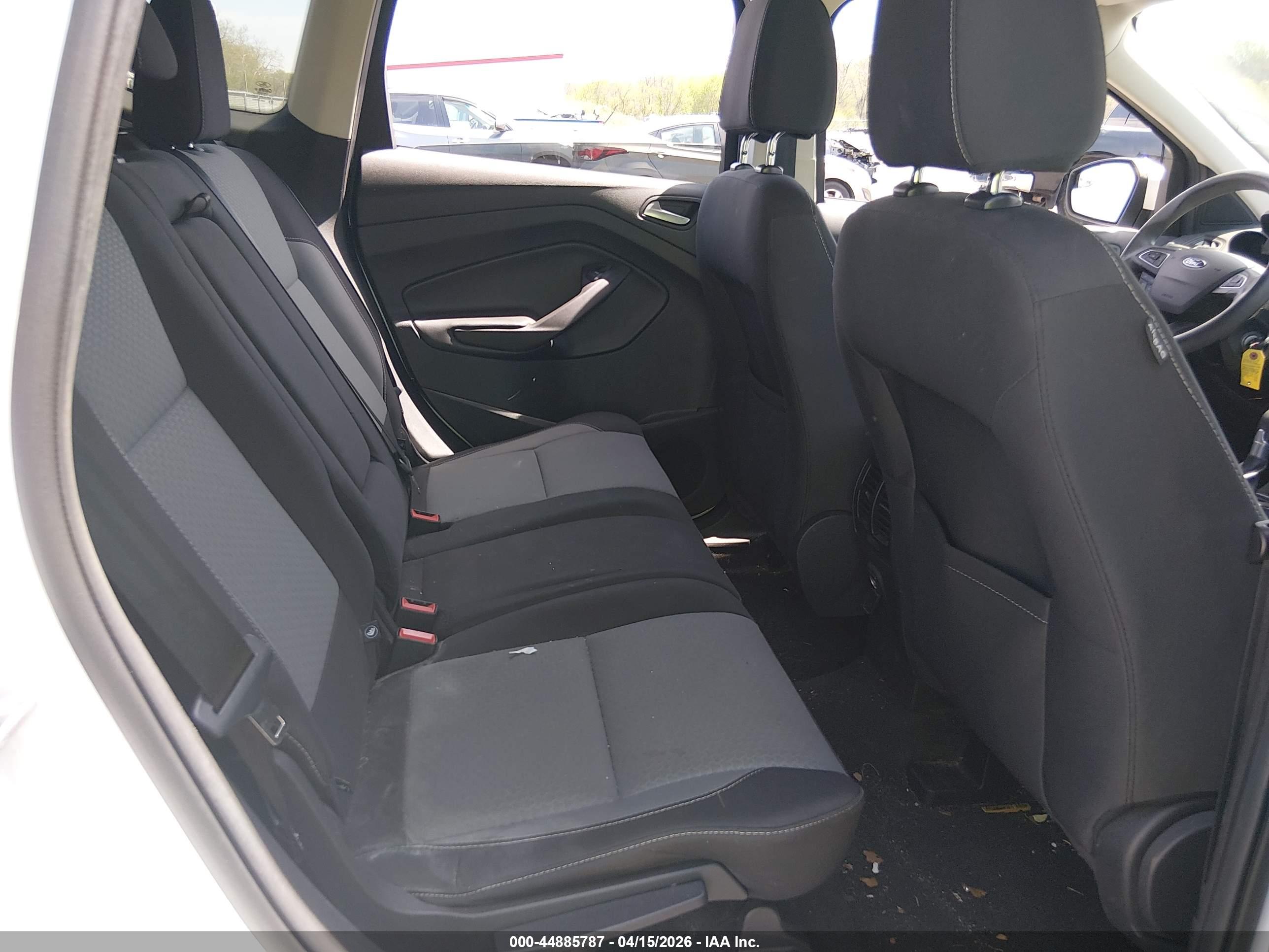 FORD ESCAPE image 8