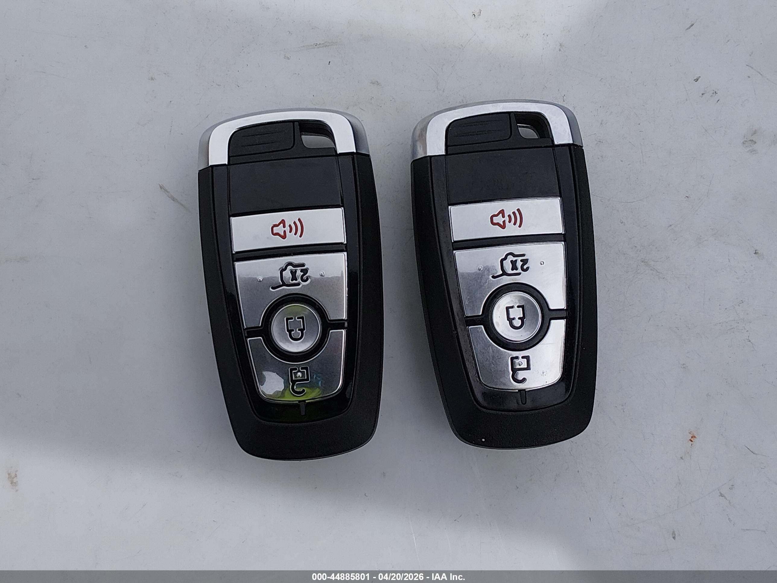 FORD MUSTANG image 11