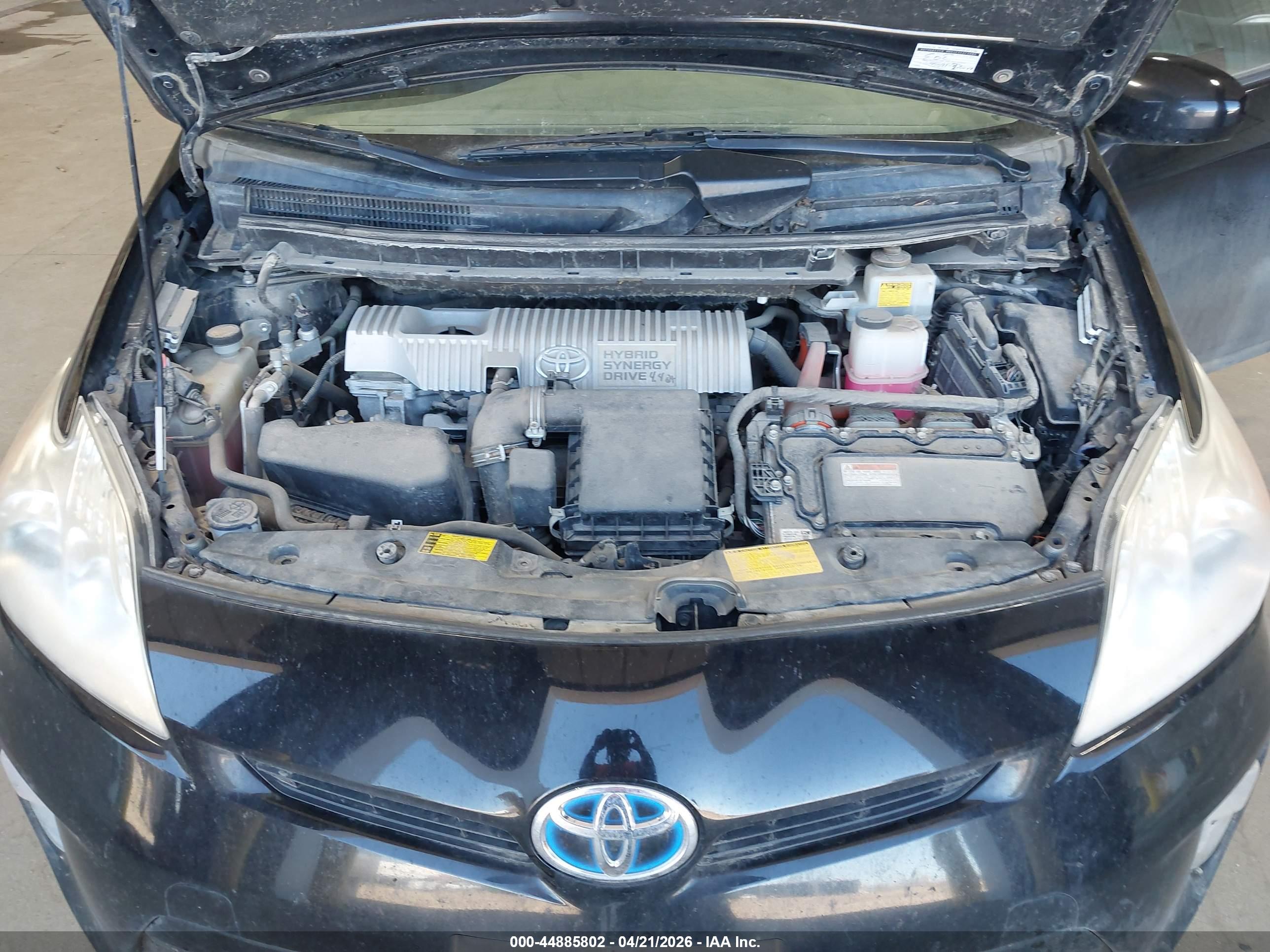TOYOTA PRIUS image 10