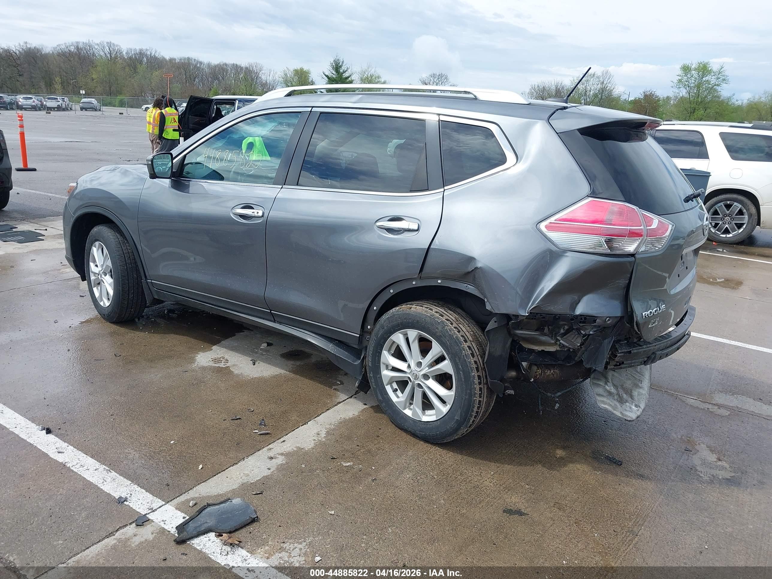 NISSAN ROGUE image 3