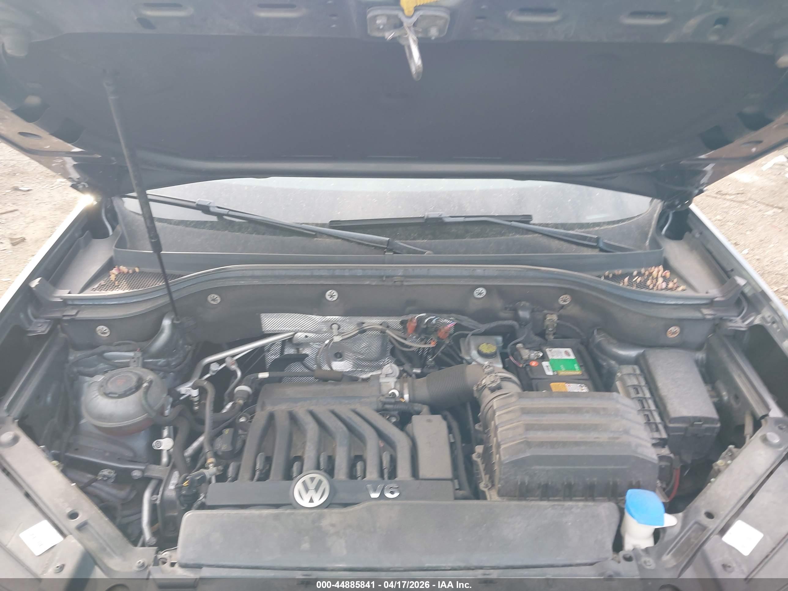 VOLKSWAGEN ATLAS image 10