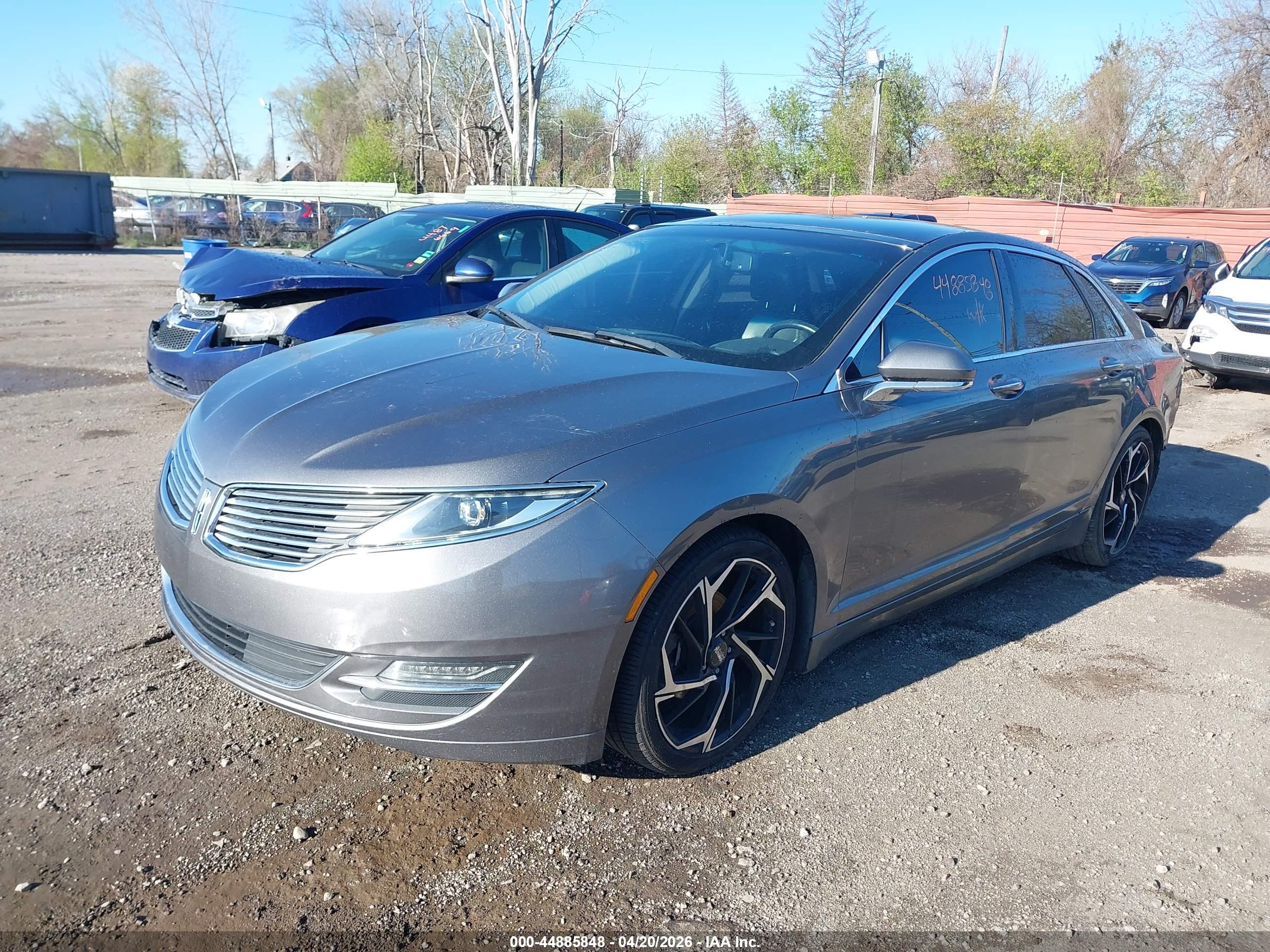 LINCOLN MKZ image 2