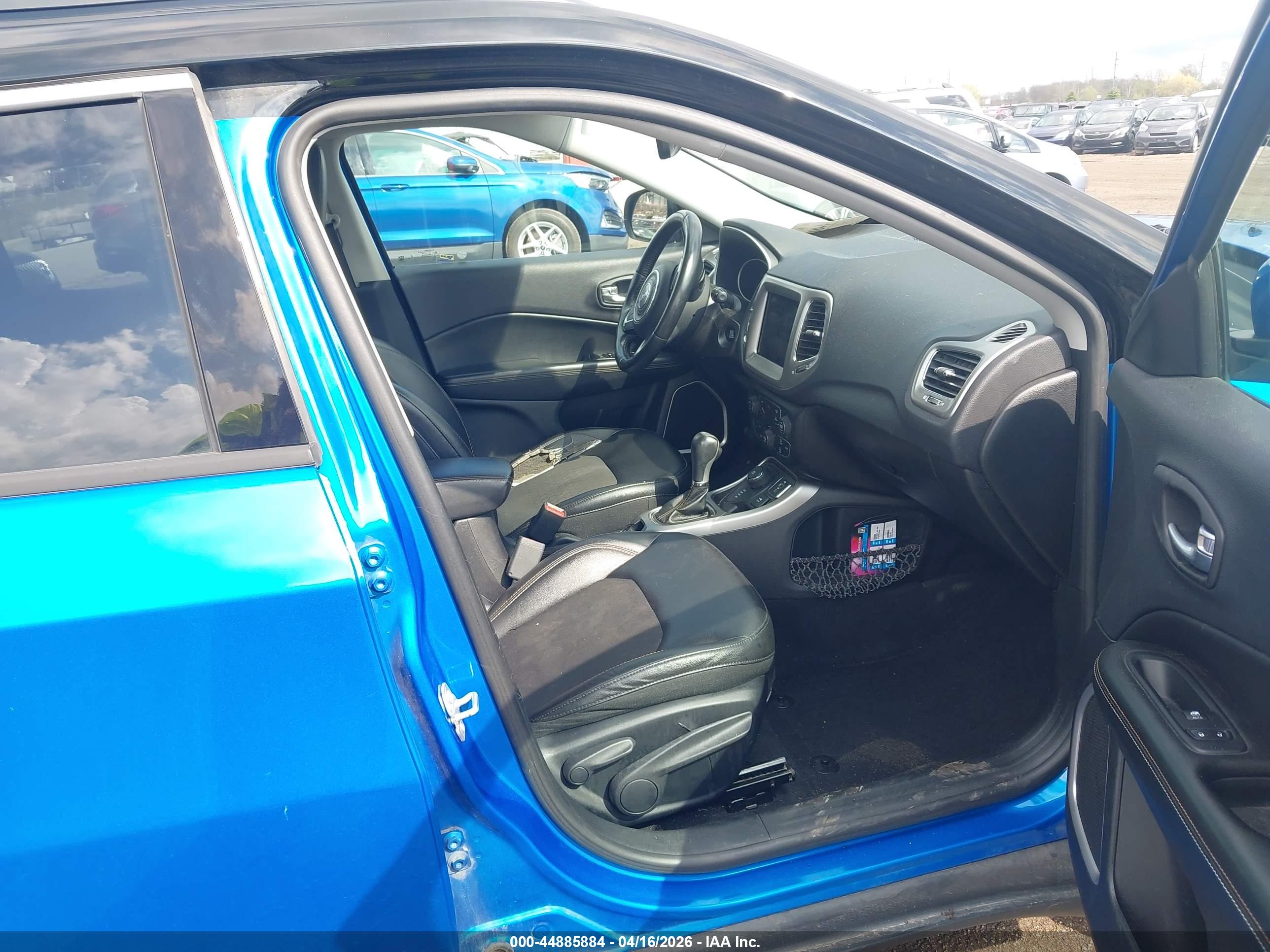 JEEP COMPASS image 5