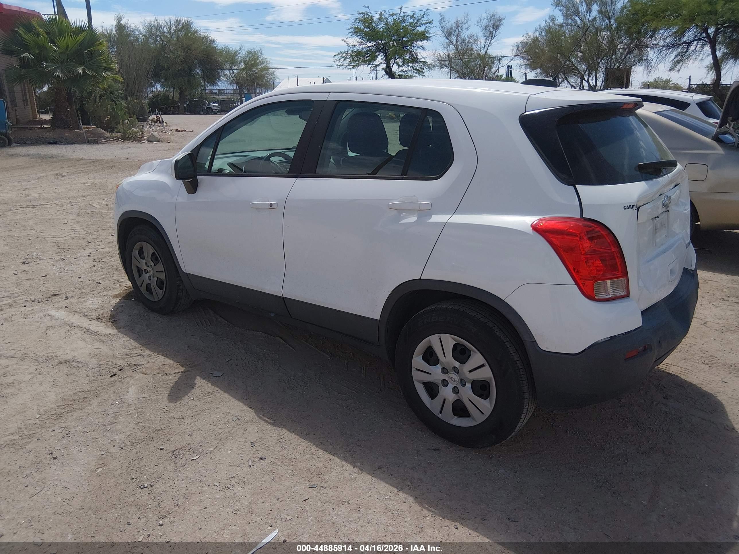 CHEVROLET TRAX image 3