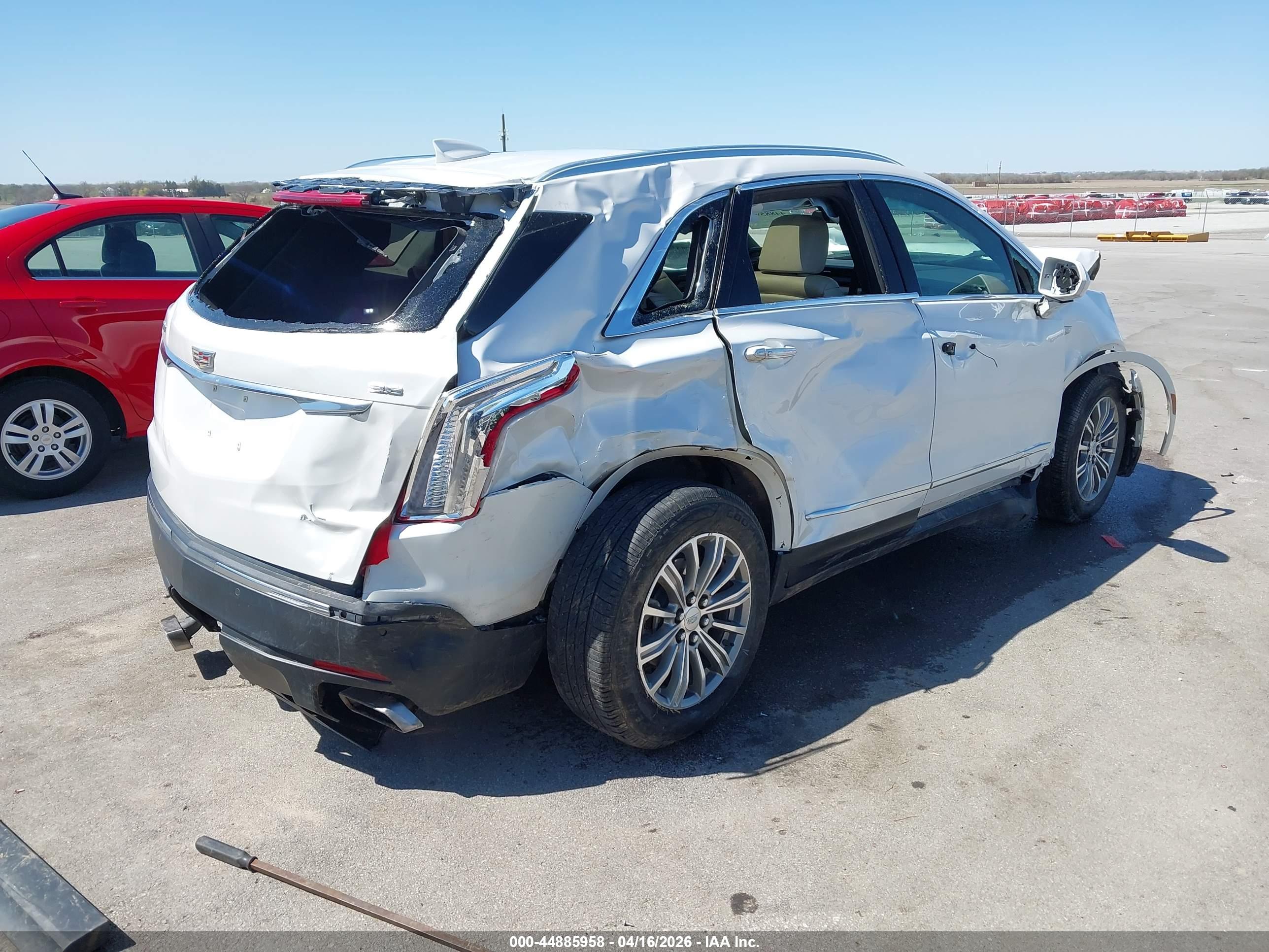 CADILLAC XT5 image 4