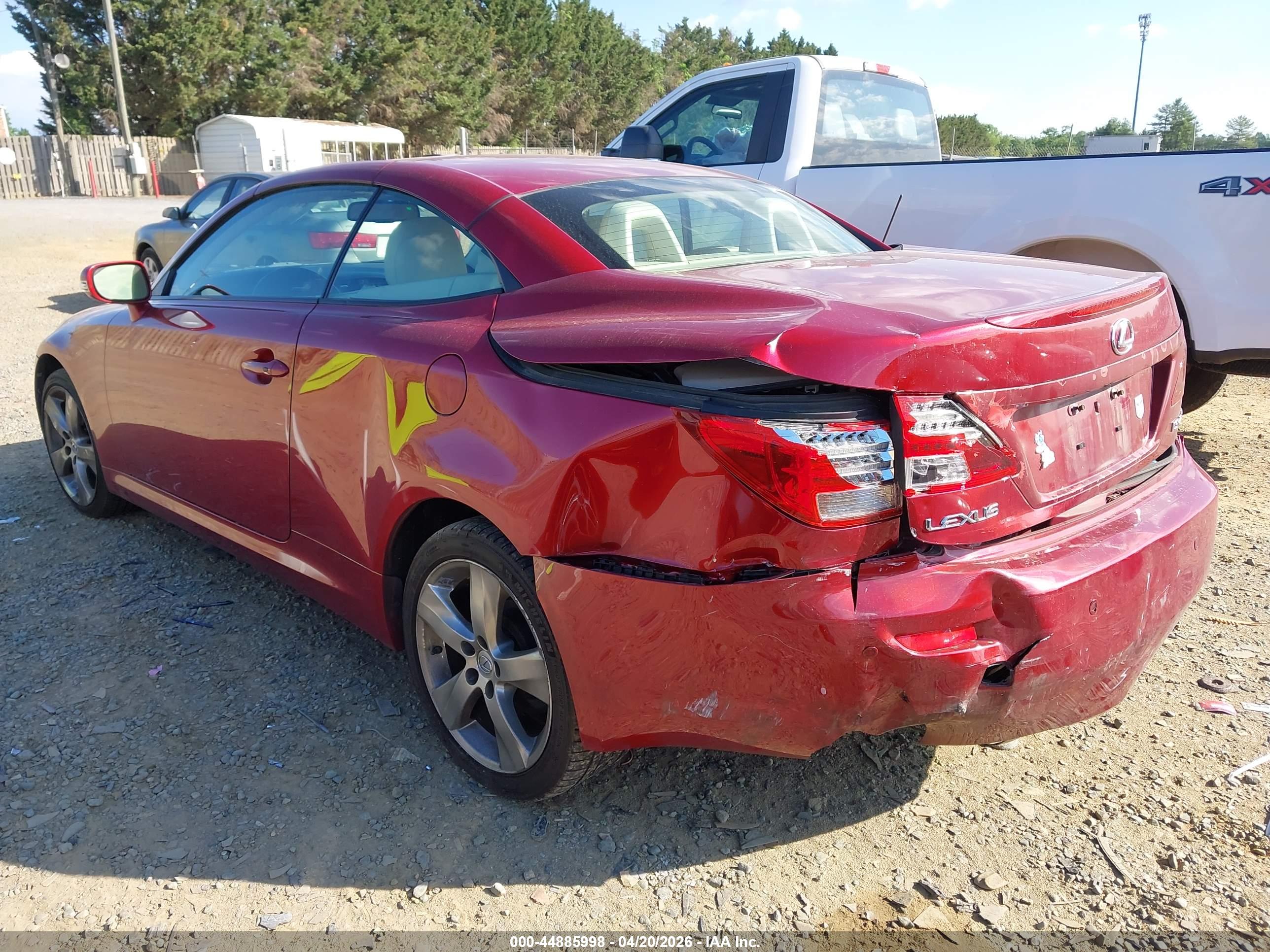LEXUS IS image 3