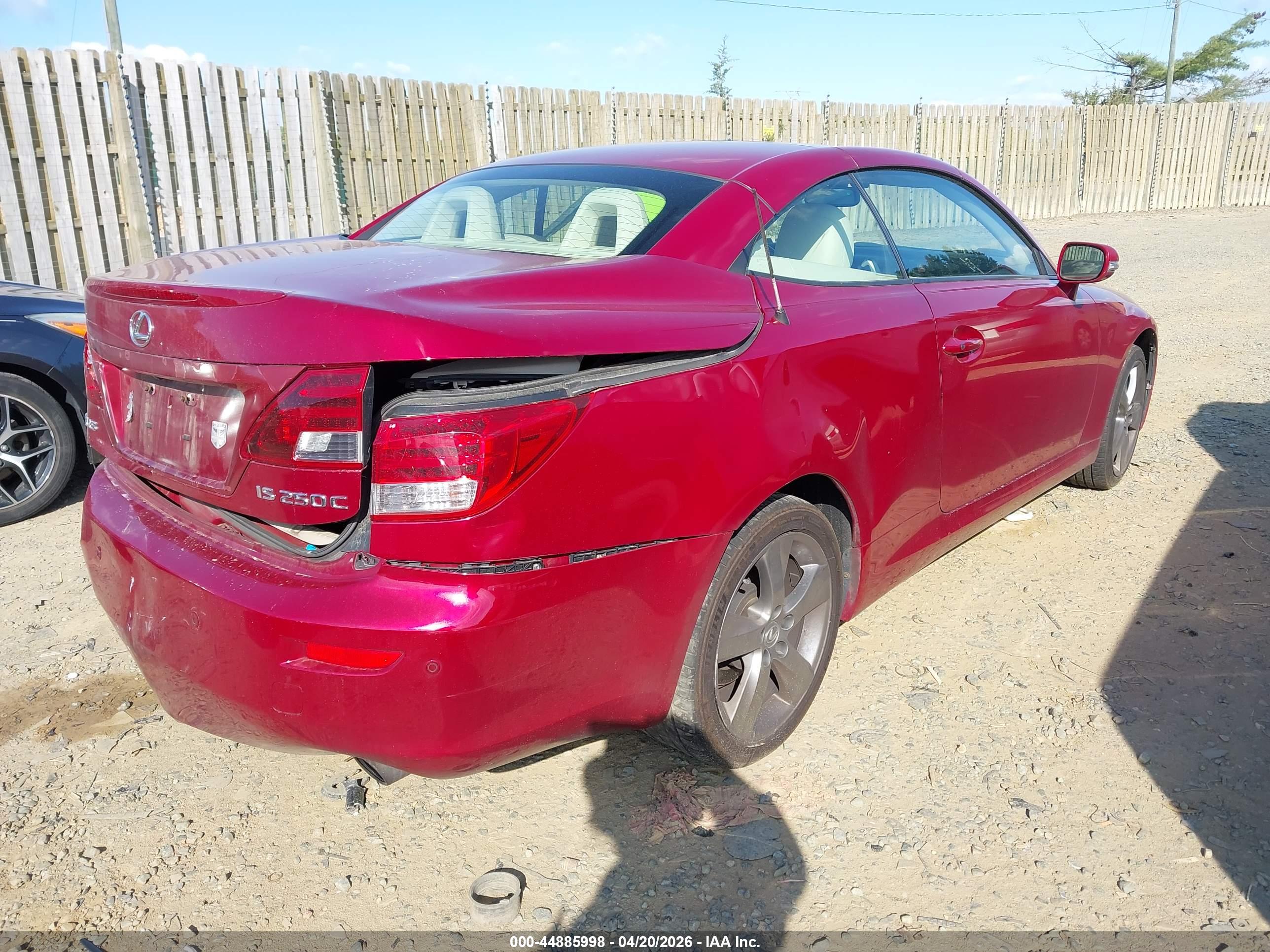 LEXUS IS image 4