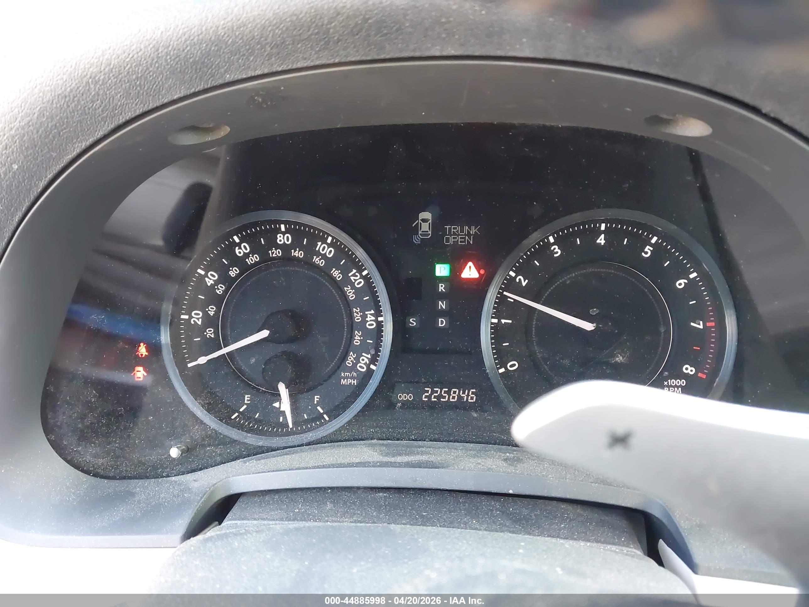 LEXUS IS image 7