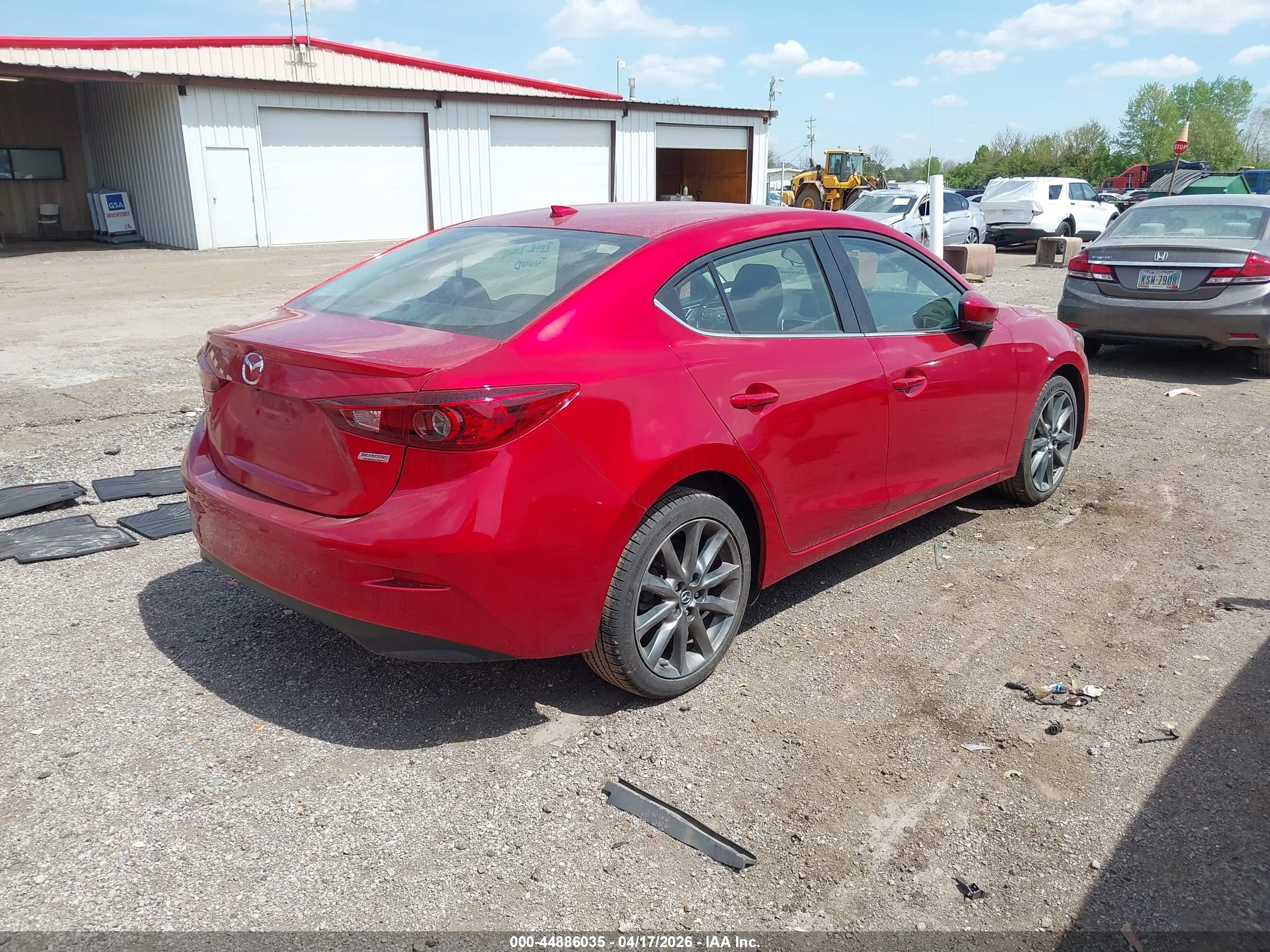 MAZDA MAZDA3 image 4