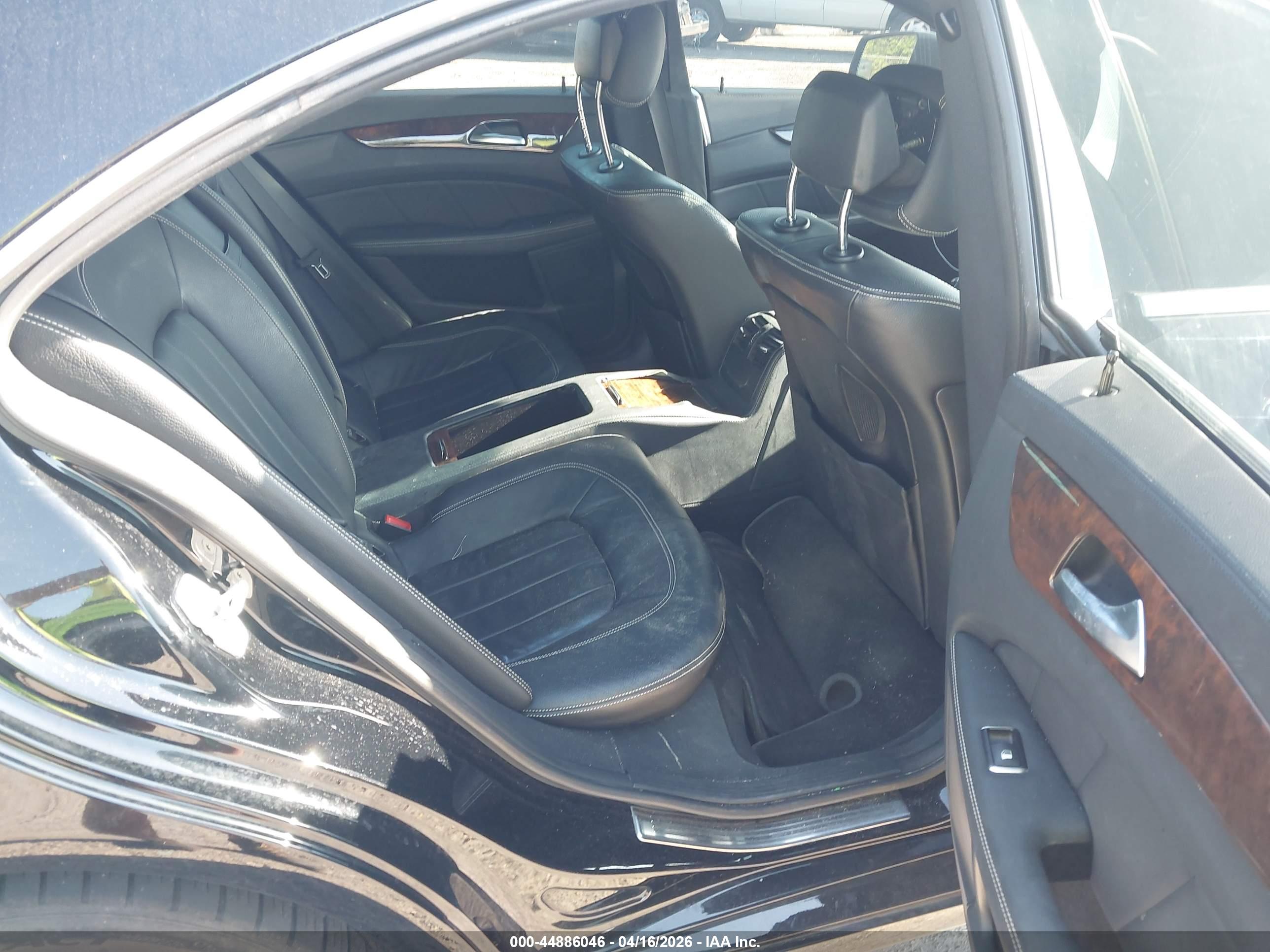 MERCEDES-BENZ CLS image 8