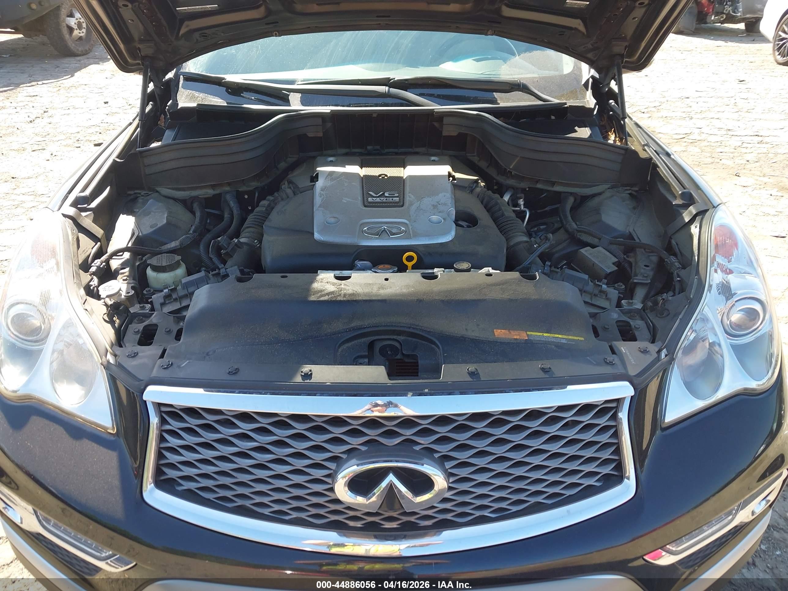 INFINITI QX50 image 10