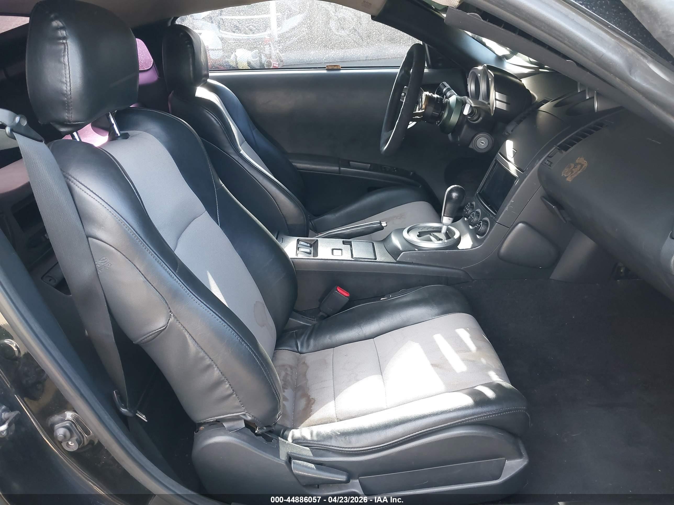 NISSAN 350Z image 8