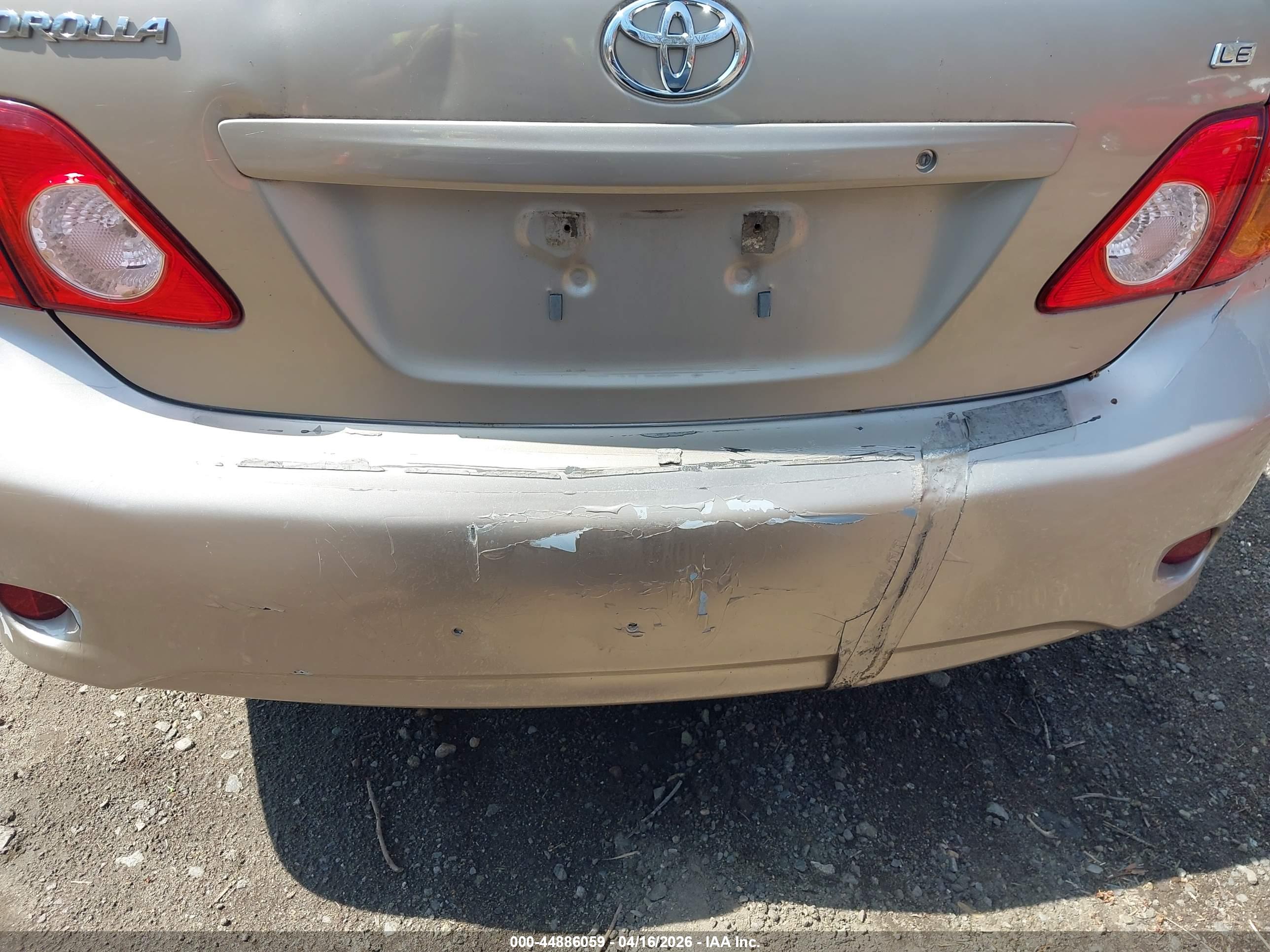 TOYOTA COROLLA image 6