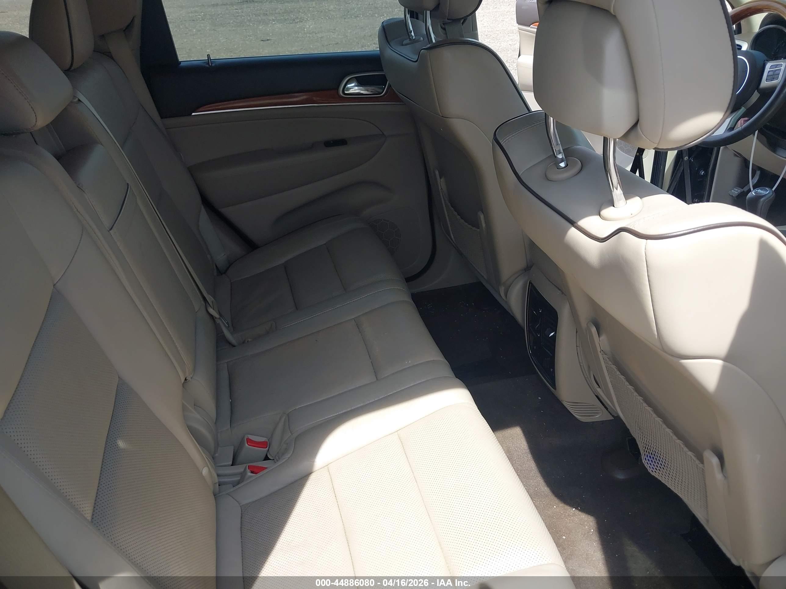 JEEP GRAND image 8