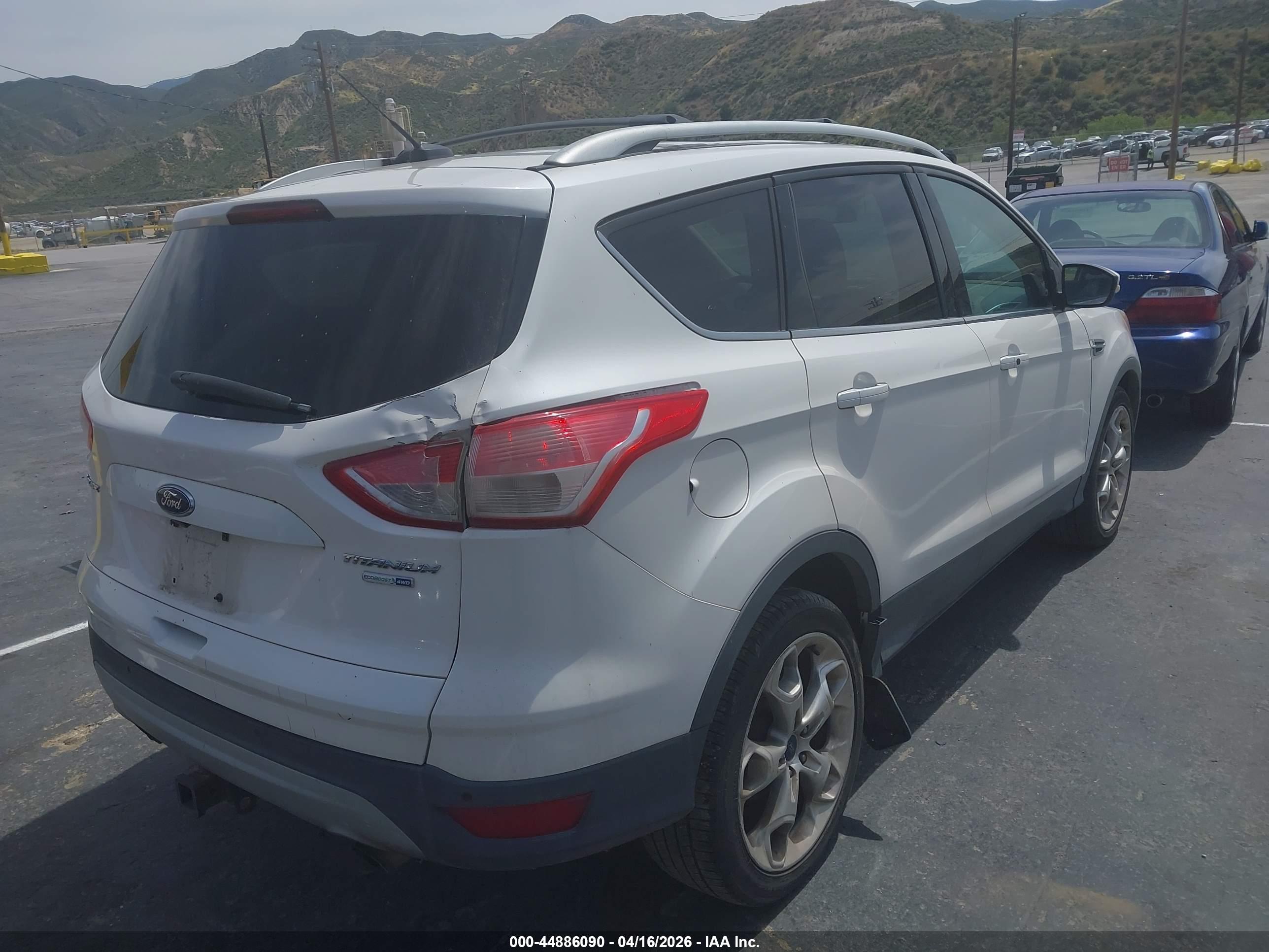 FORD ESCAPE image 4