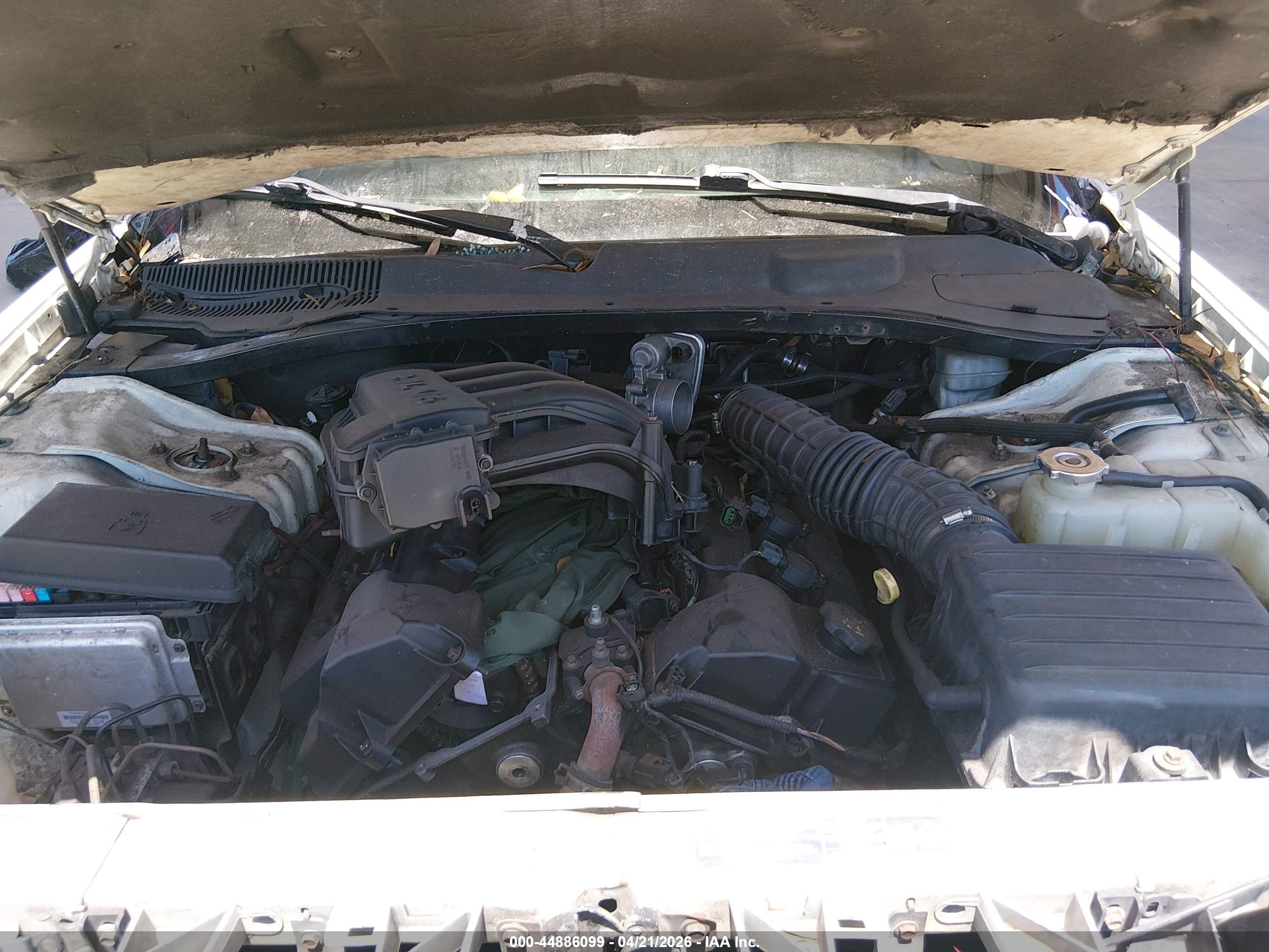 CHRYSLER 300 image 10