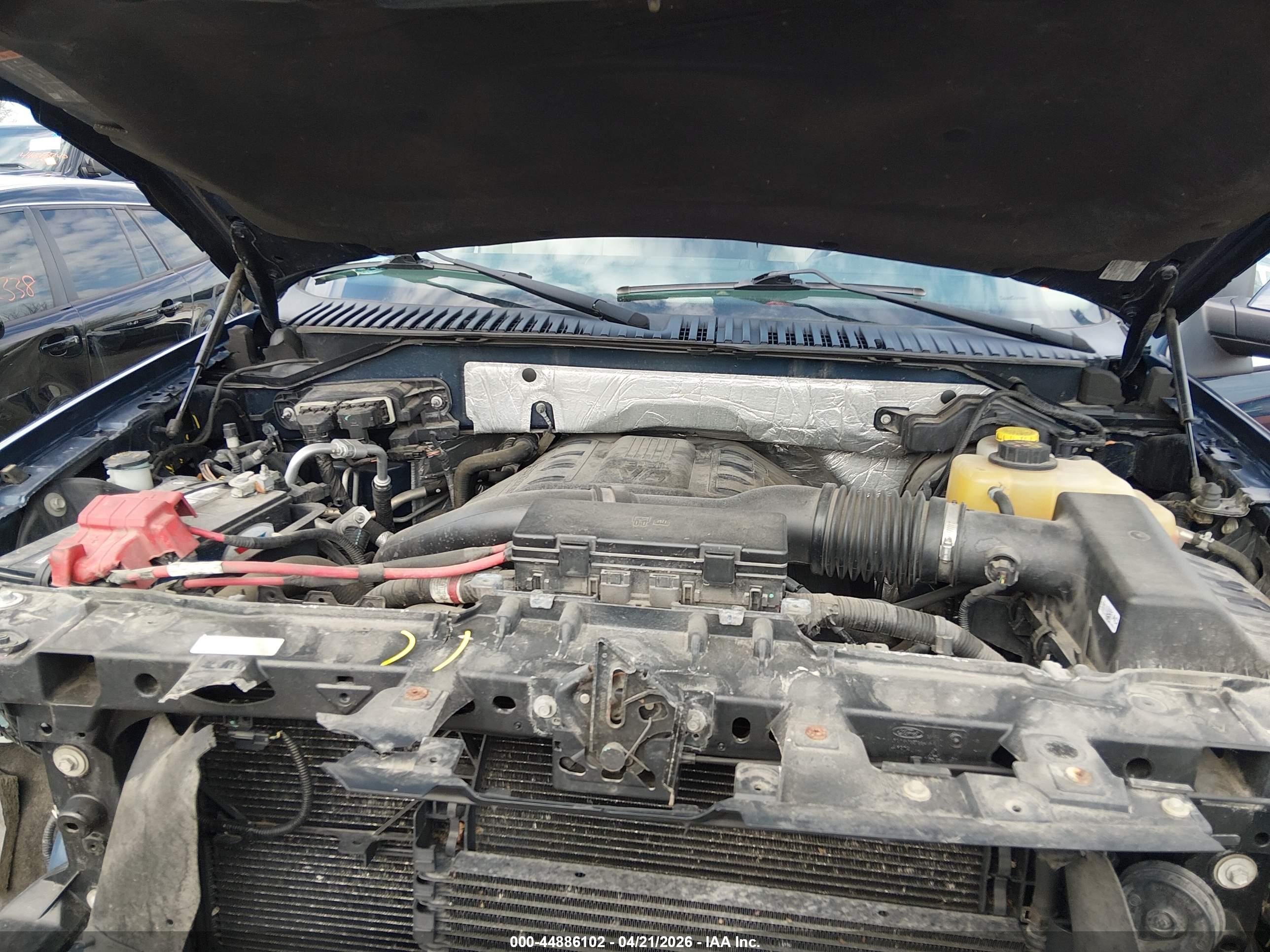 FORD EXPEDITION image 10