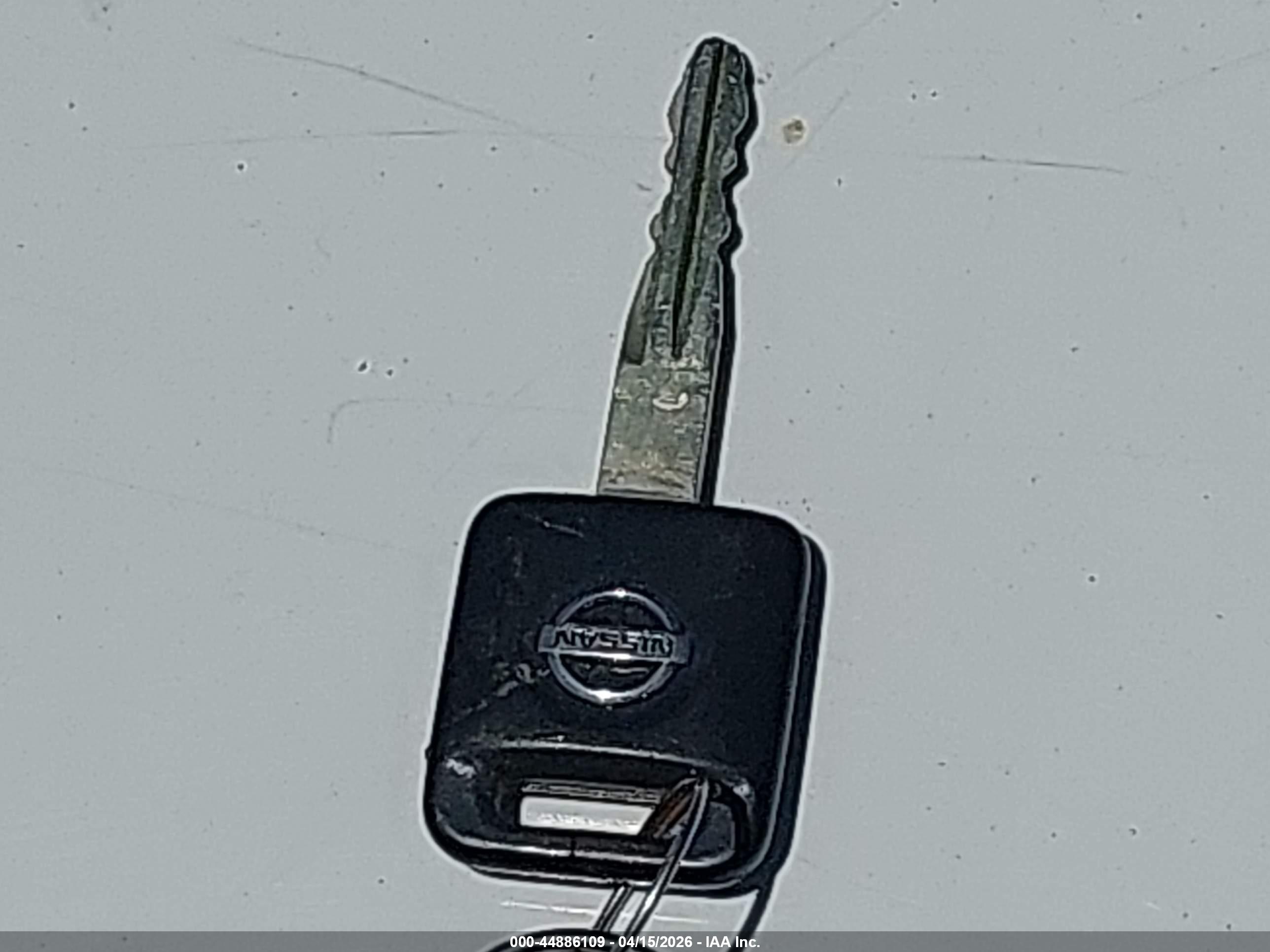 NISSAN FRONTIER image 11