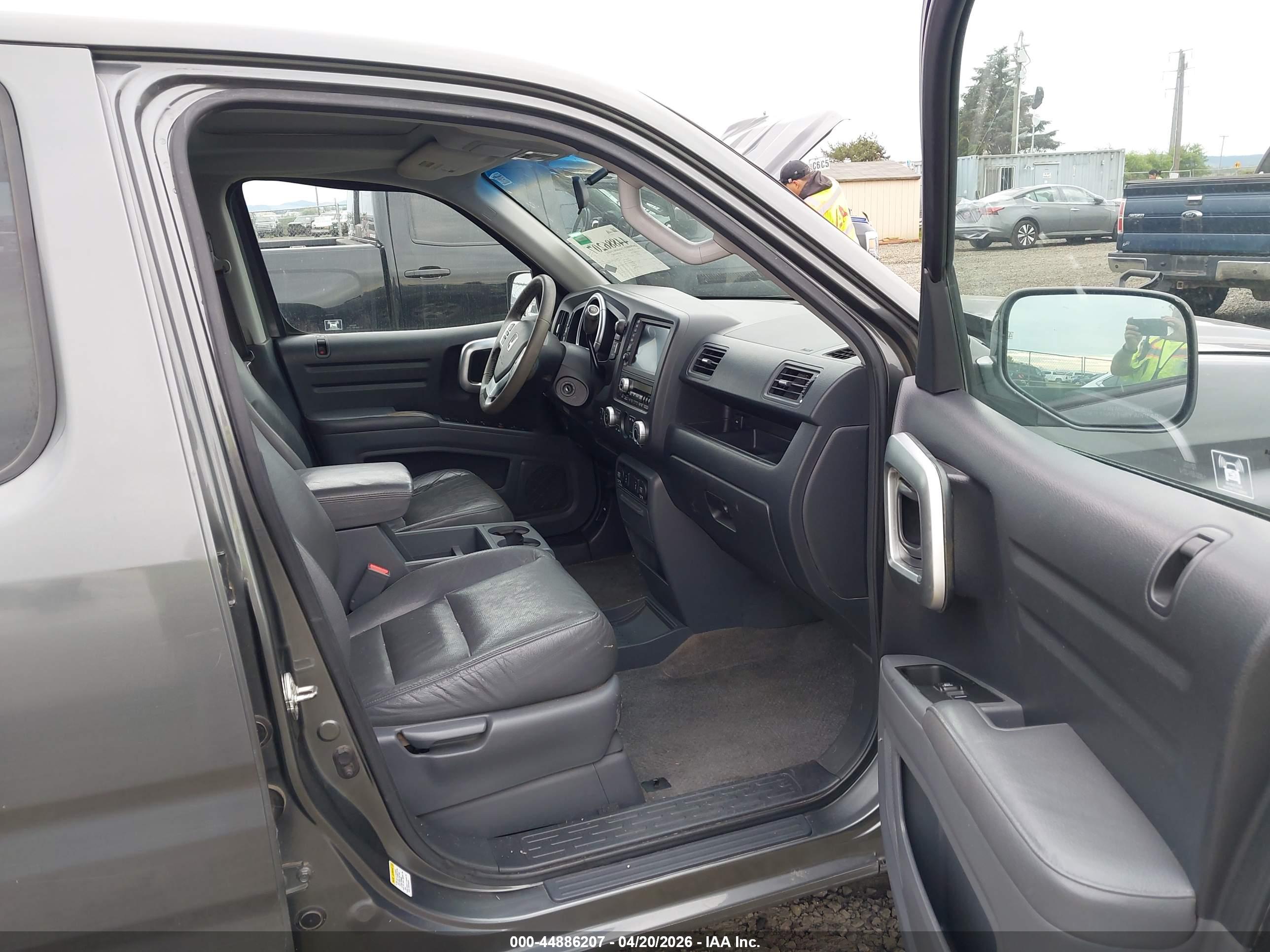 HONDA RIDGELINE image 5