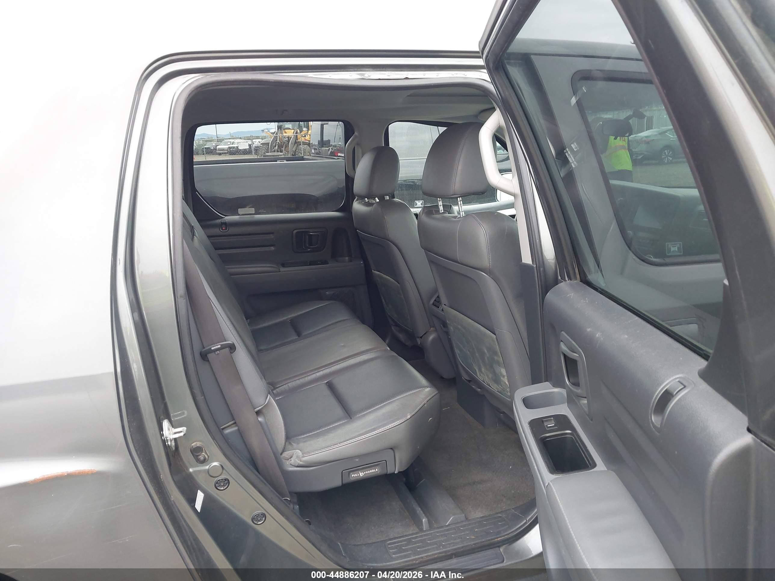HONDA RIDGELINE image 8