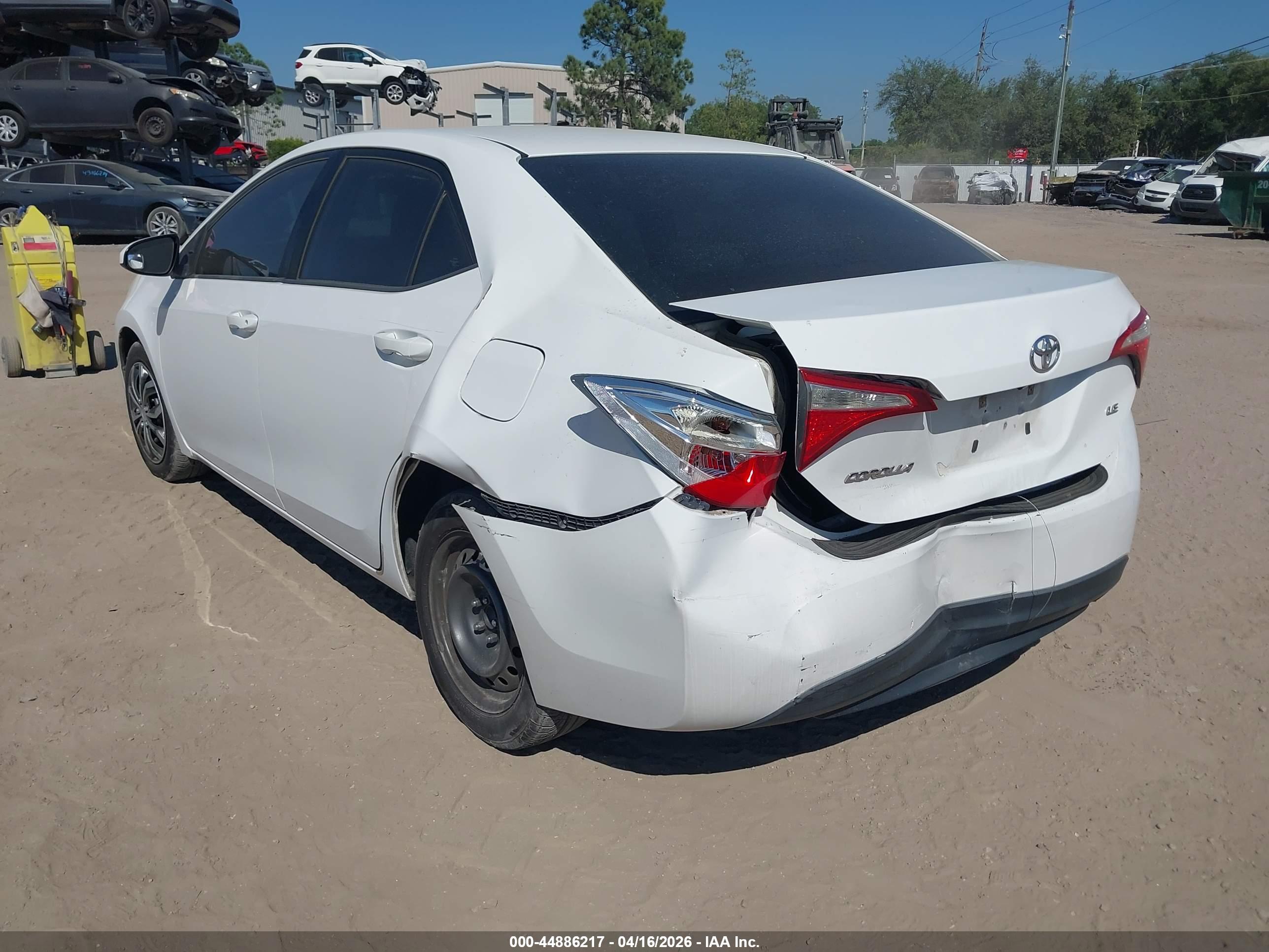 TOYOTA COROLLA image 3
