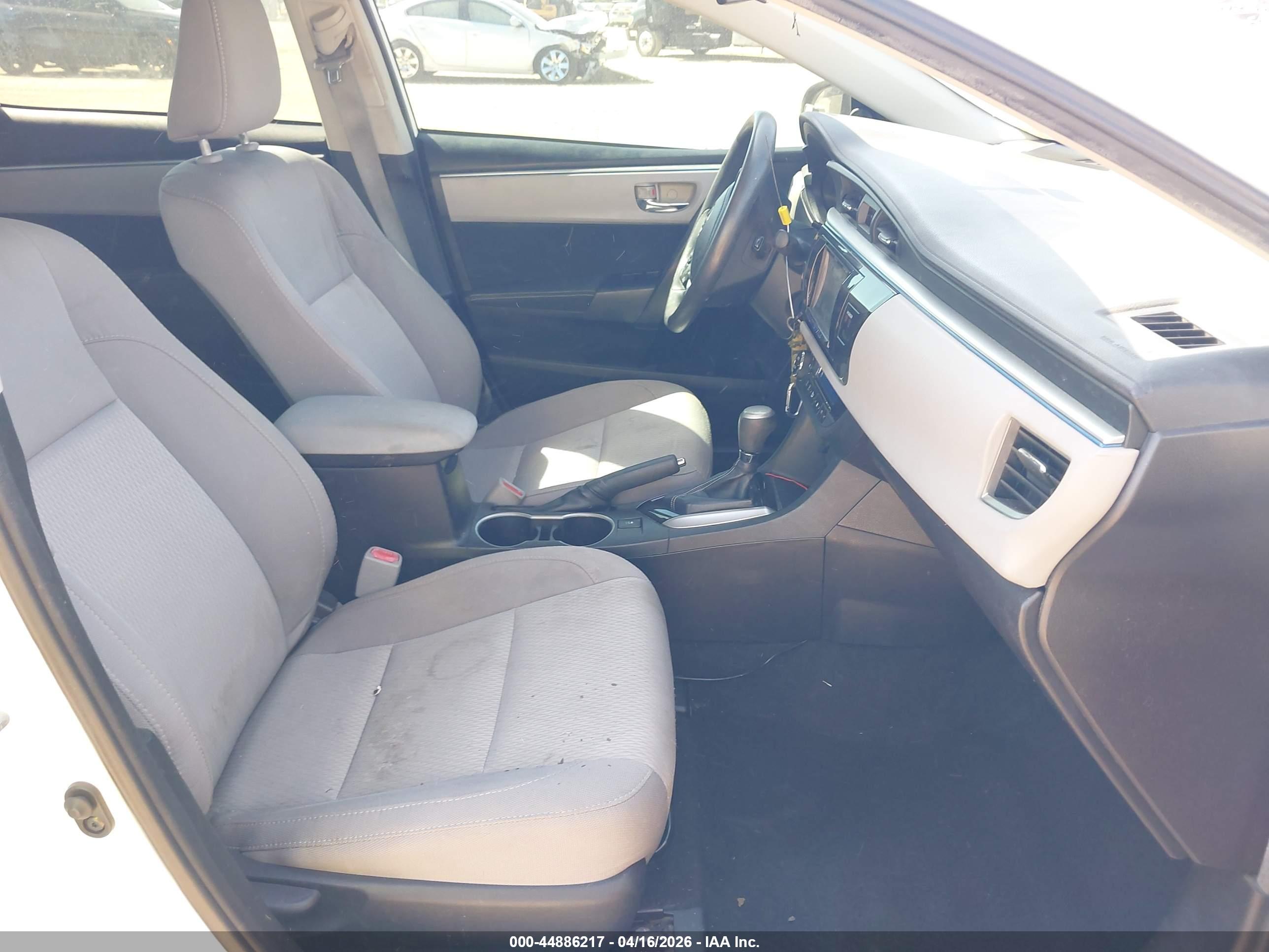 TOYOTA COROLLA image 5