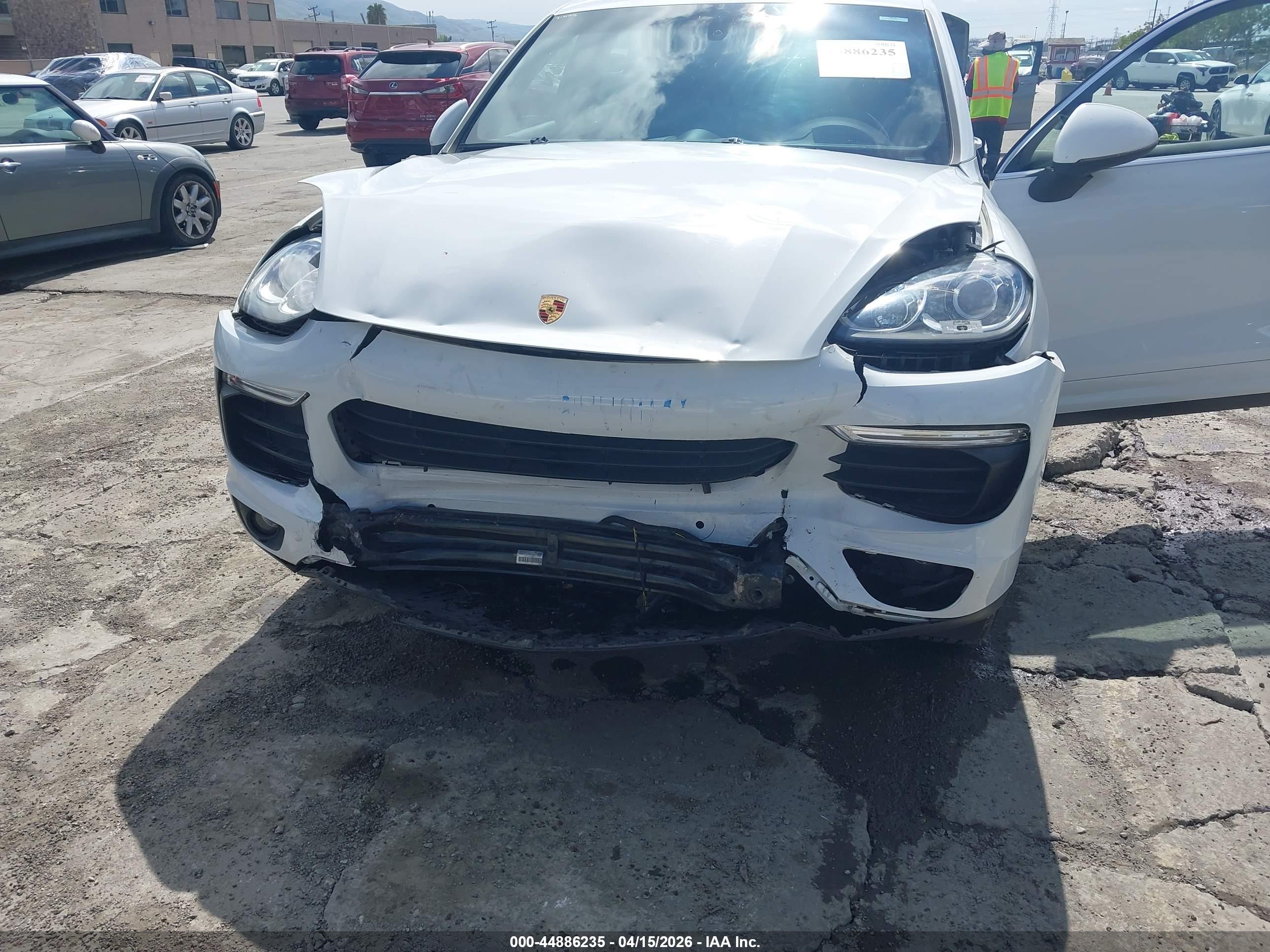 PORSCHE CAYENNE image 6