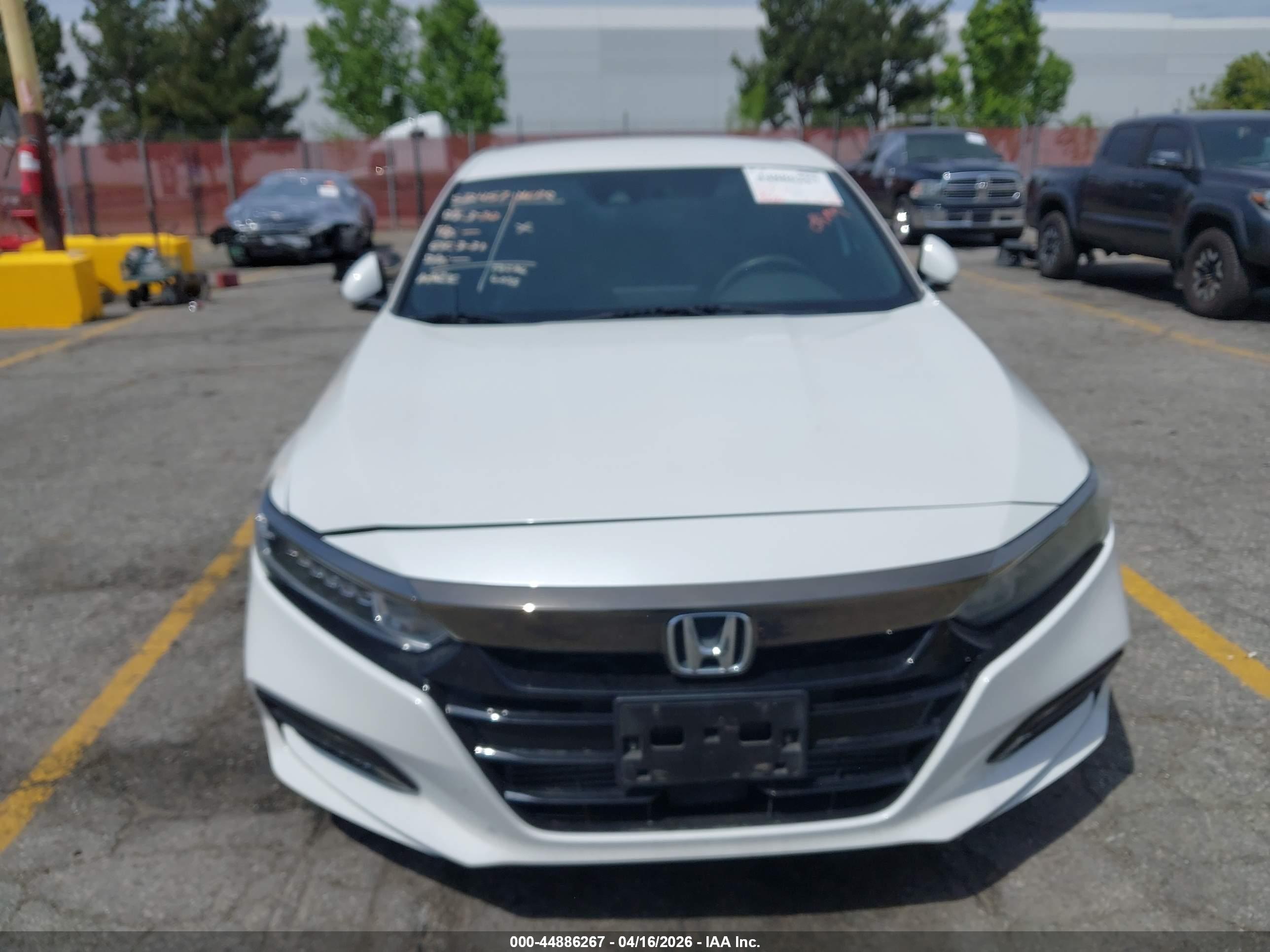 HONDA ACCORD image 6
