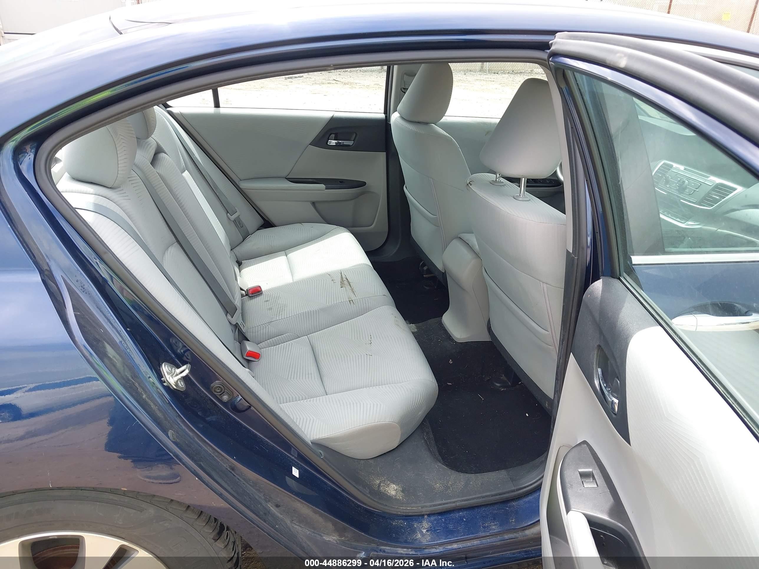 HONDA ACCORD image 8