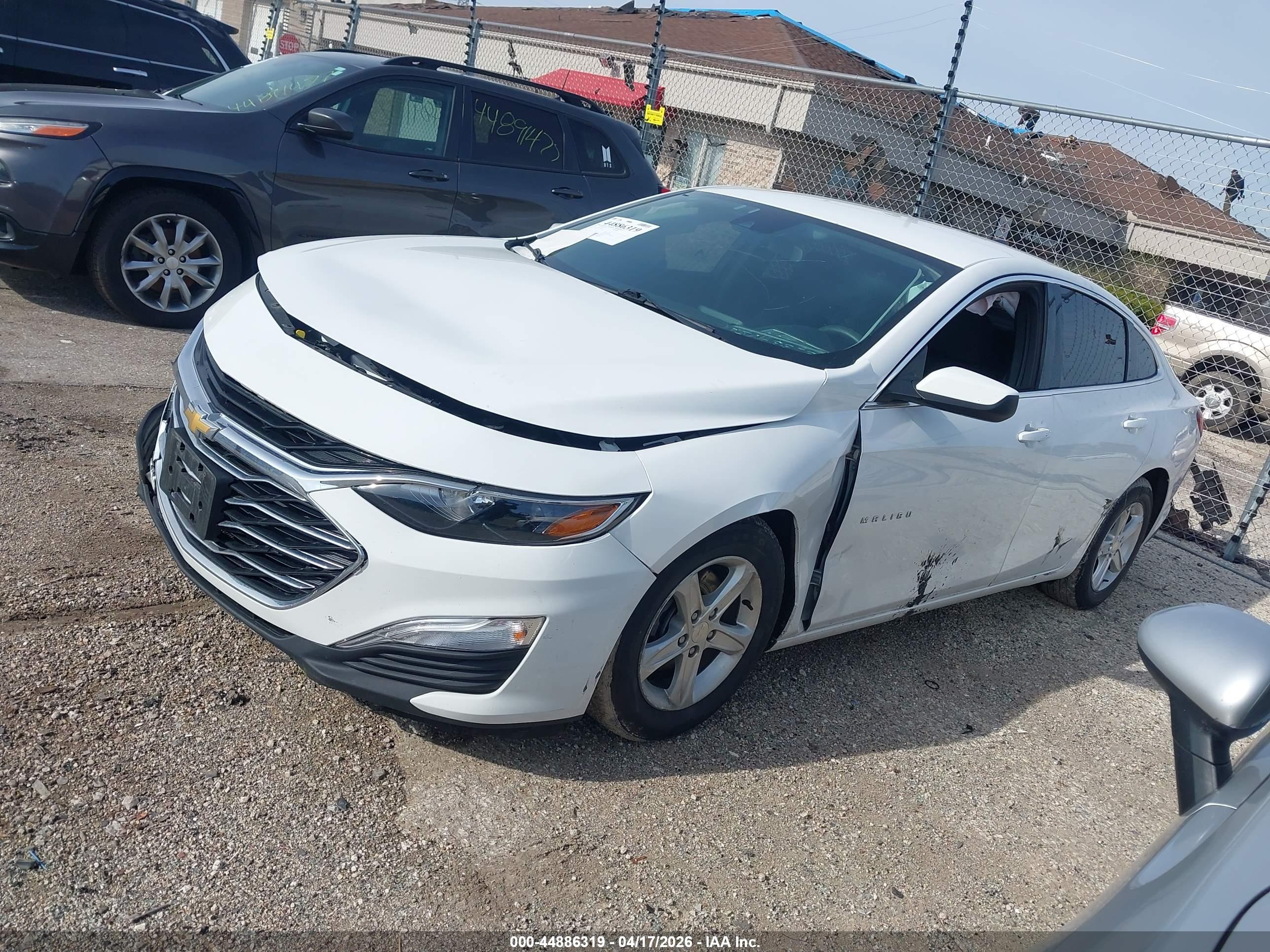 CHEVROLET MALIBU image 2