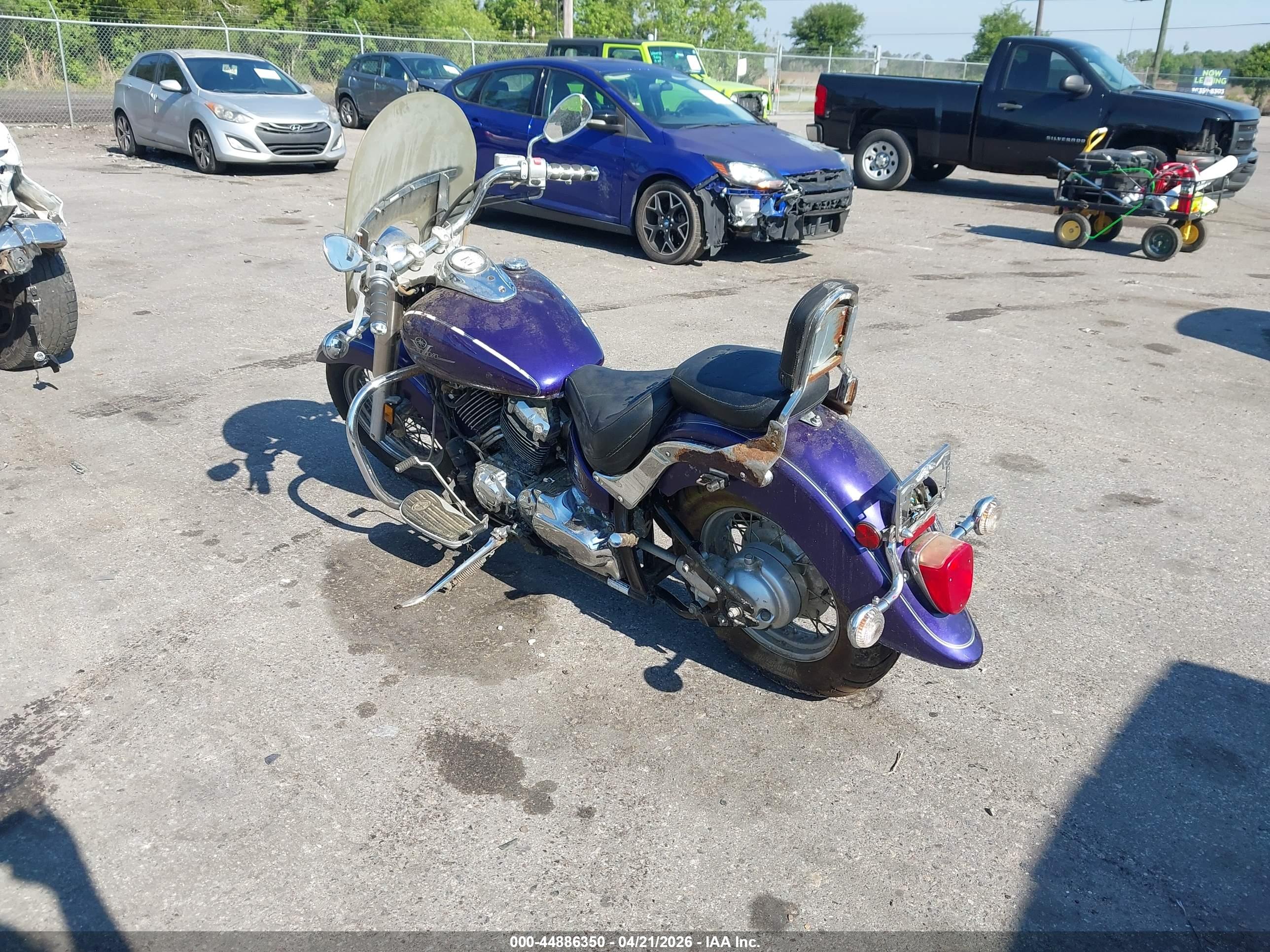YAMAHA XVS65 image 3