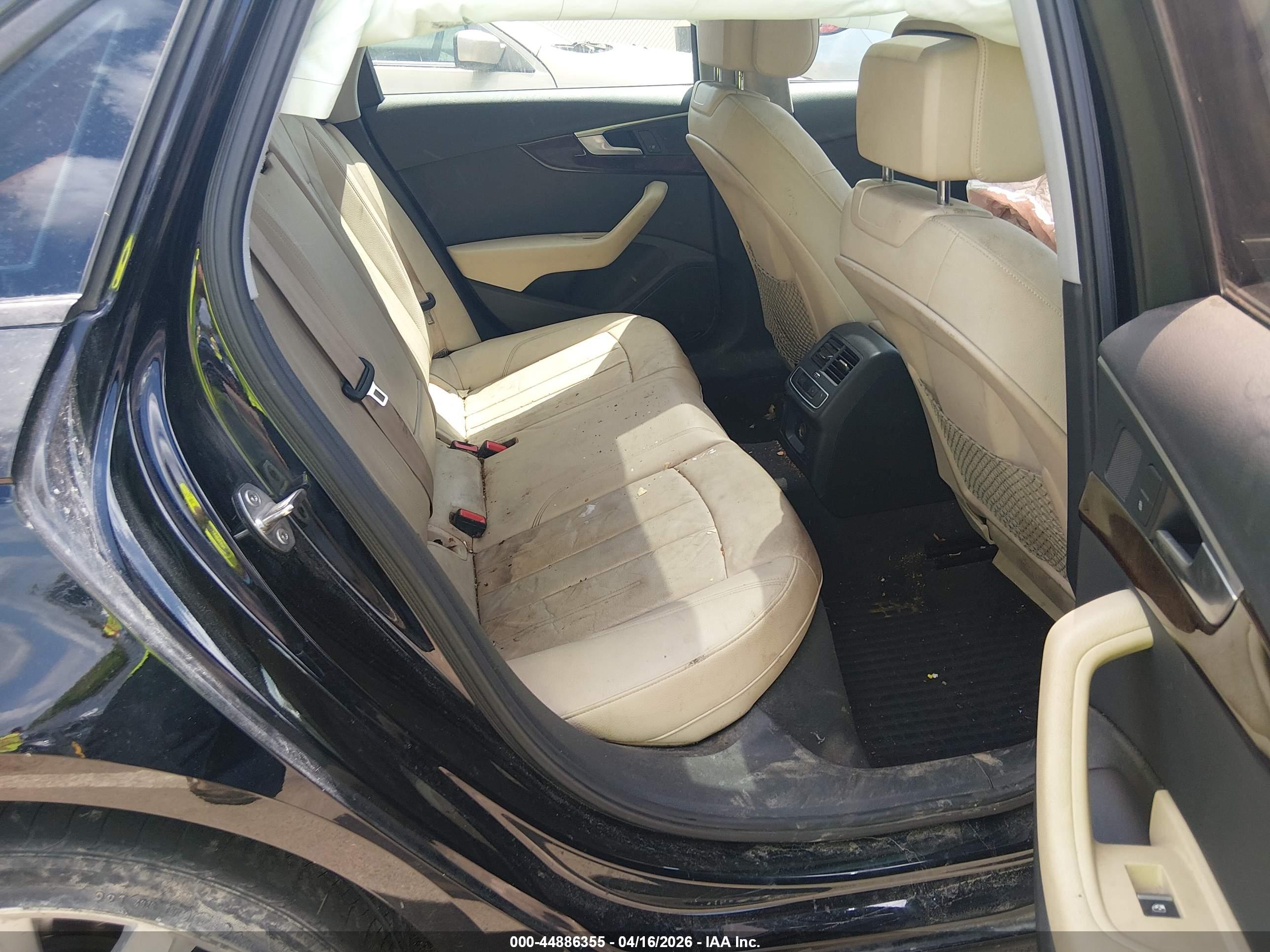 AUDI A4 image 8