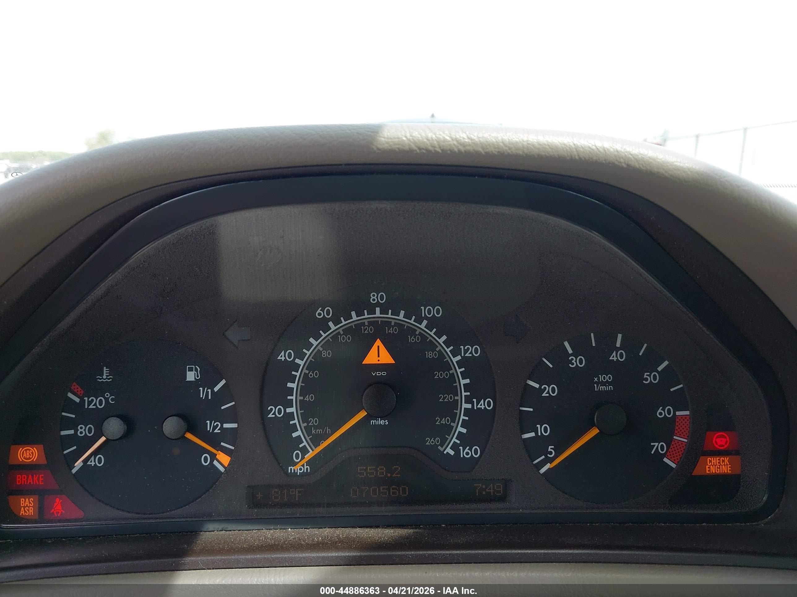 MERCEDES-BENZ CLK image 7