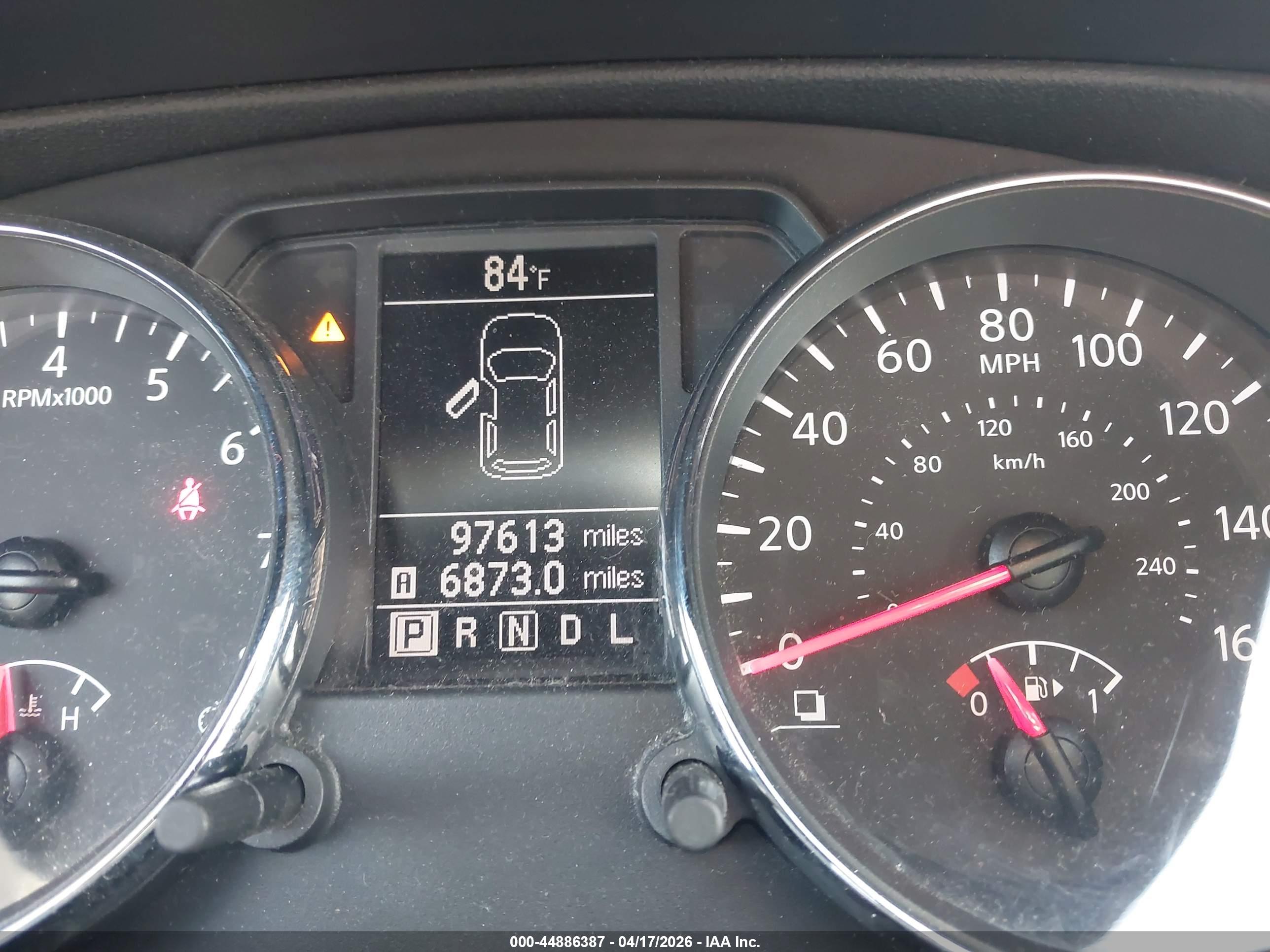 NISSAN ROGUE image 7