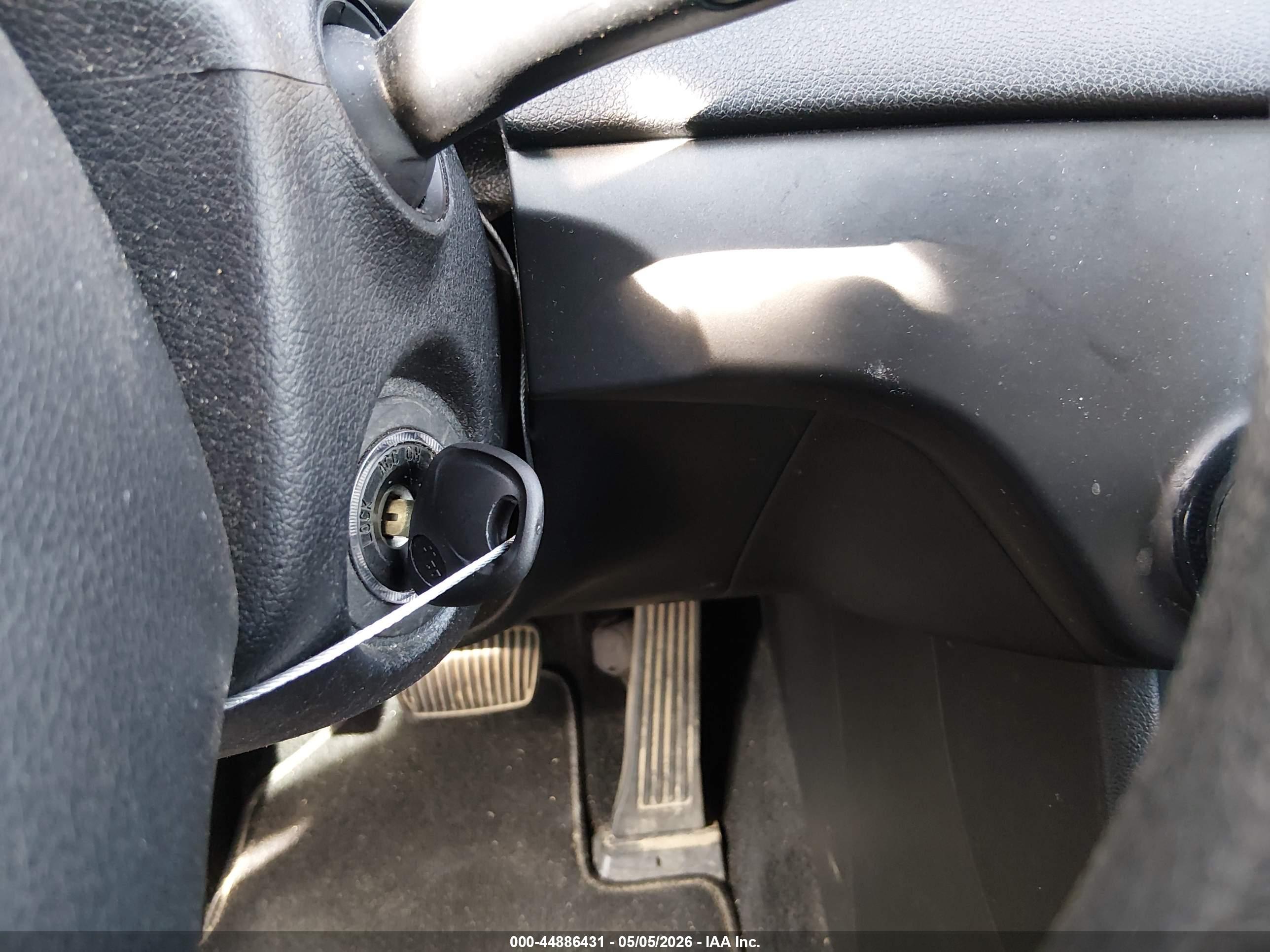 KIA SPORTAGE image 11
