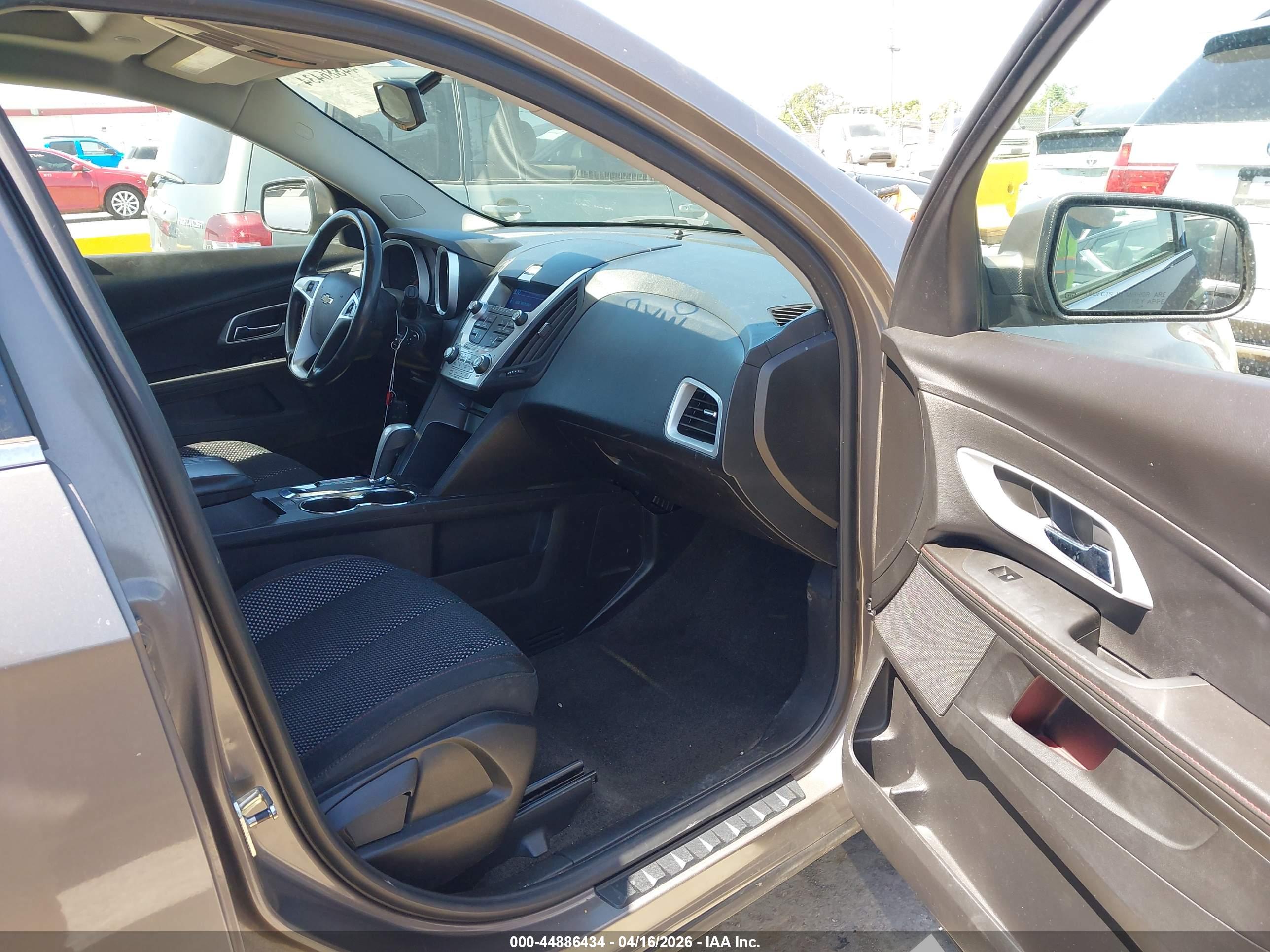 CHEVROLET EQUINOX image 5