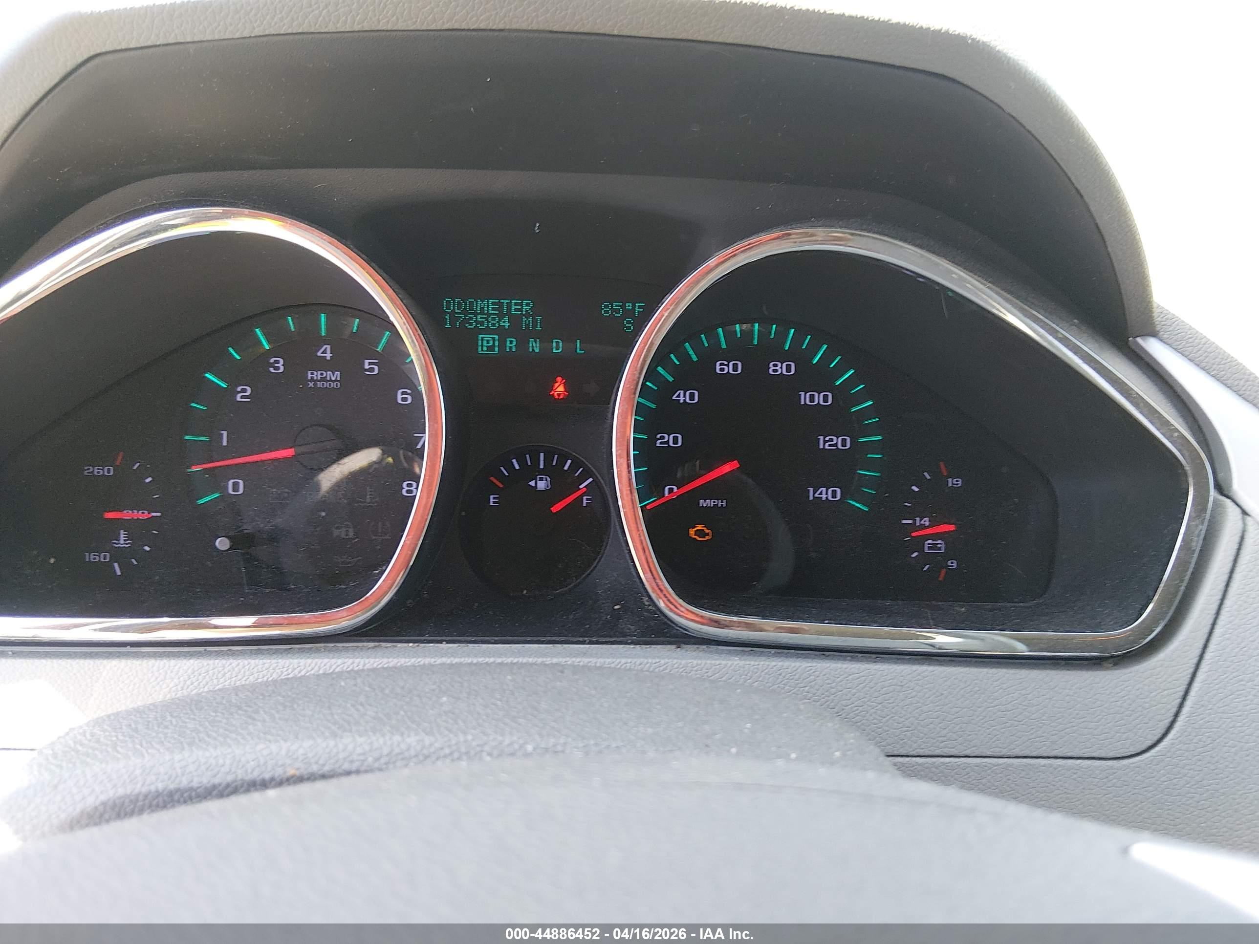 CHEVROLET TRAVERSE image 7