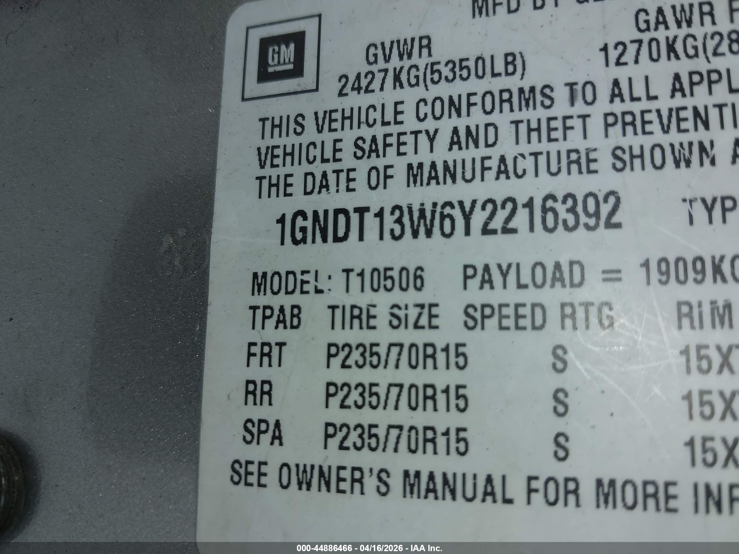 CHEVROLET BLAZER image 9