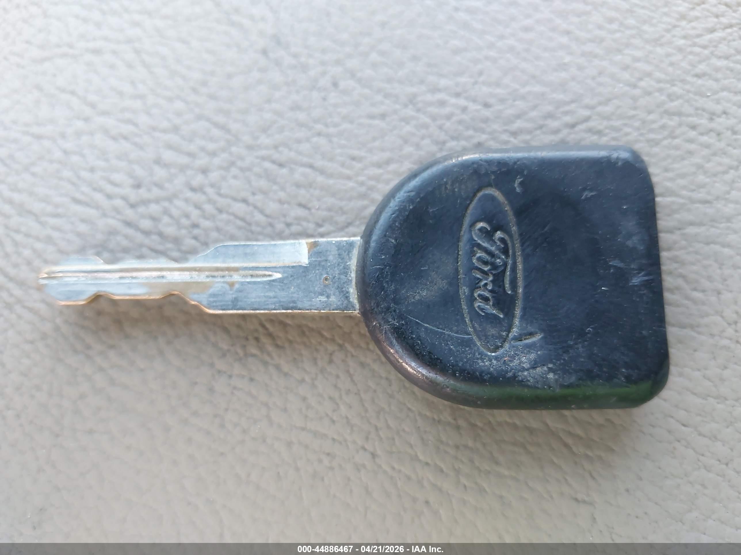 FORD EXPEDITION image 11