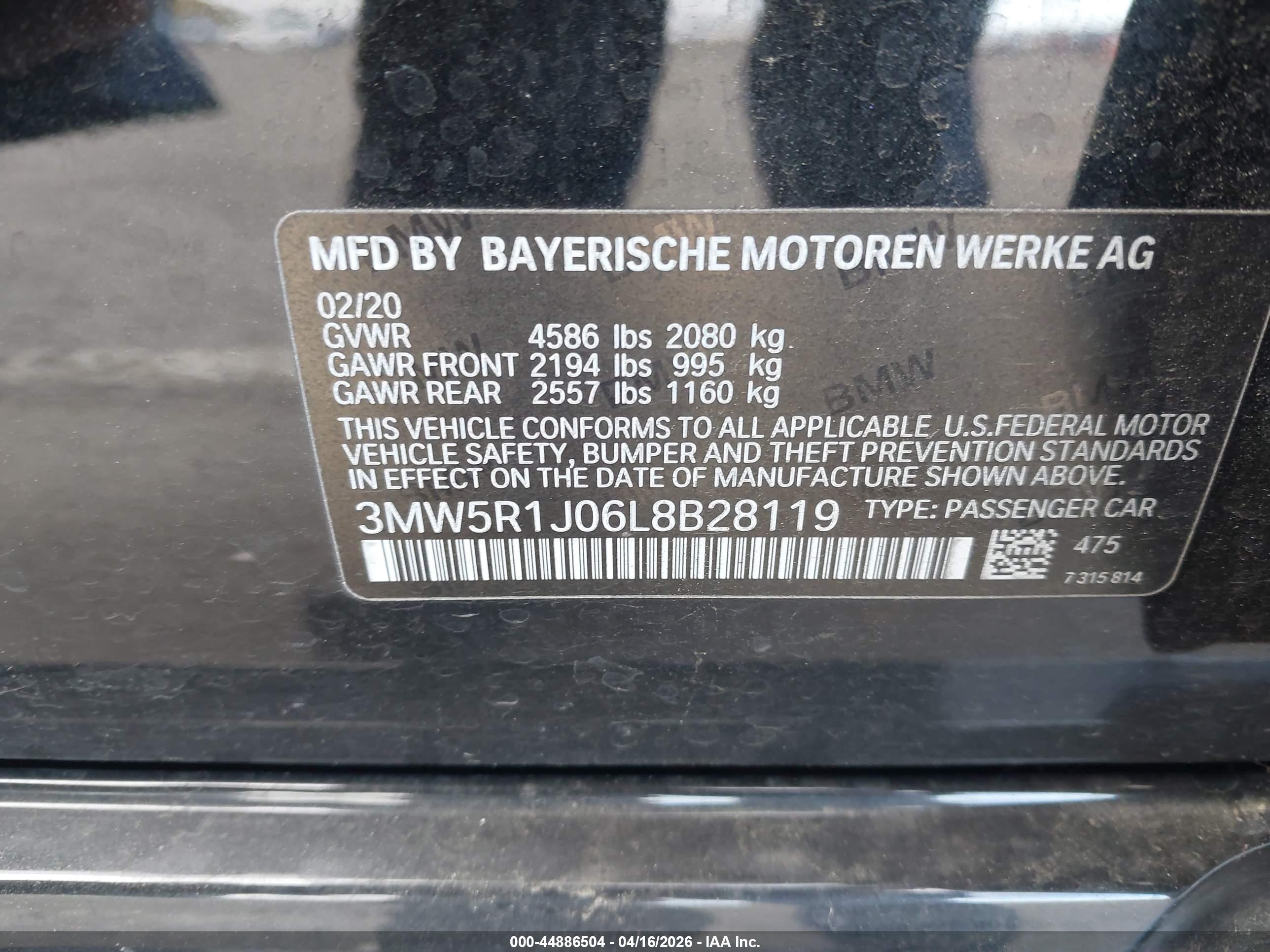 BMW 330I image 9
