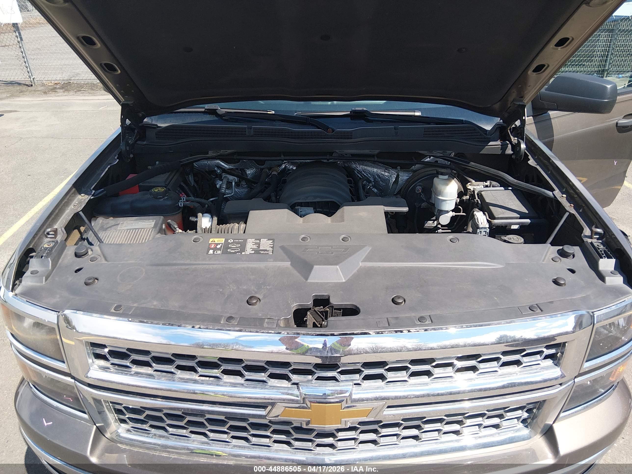 CHEVROLET SILVERADO image 10